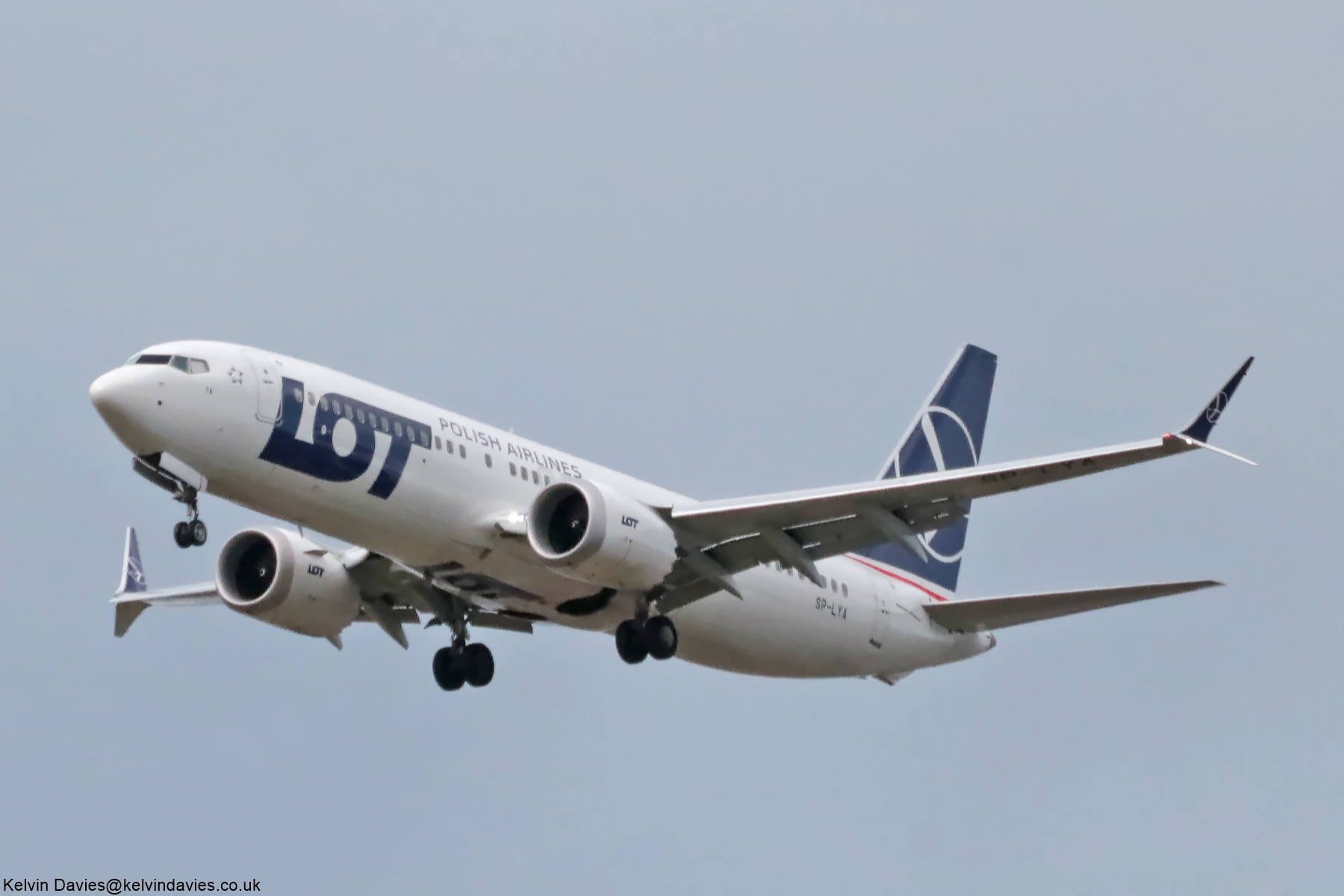 LOT Polish Airlines 737MAX SP-LYA