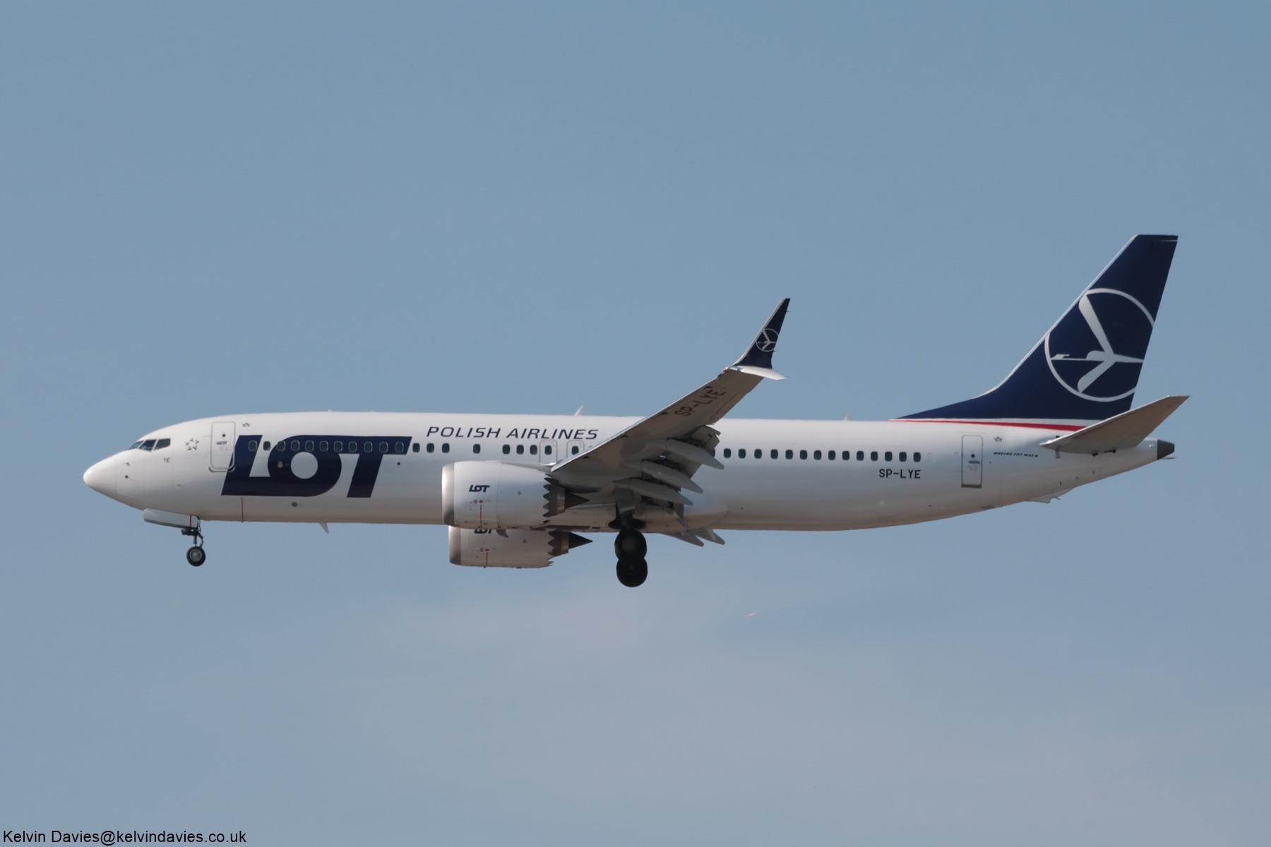 LOT 737MAX SP-LYE