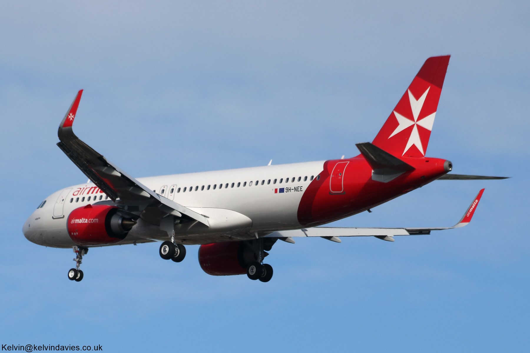 Air Malta A320 9H-NEE