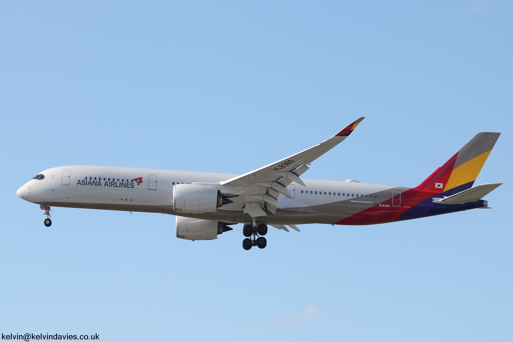 Asiana Airlines A350 HL8360