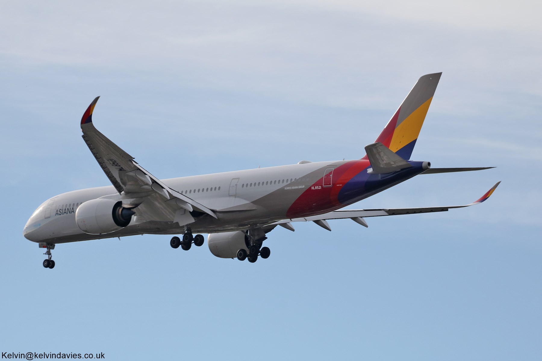 Asiana Airlines A350 HL8521