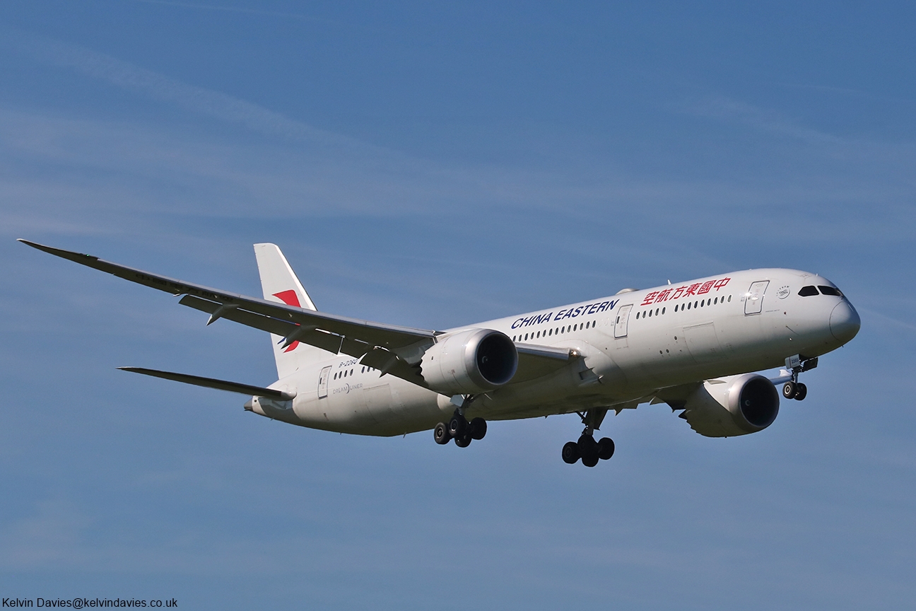 China Eastern Airlines 787 B-226Q