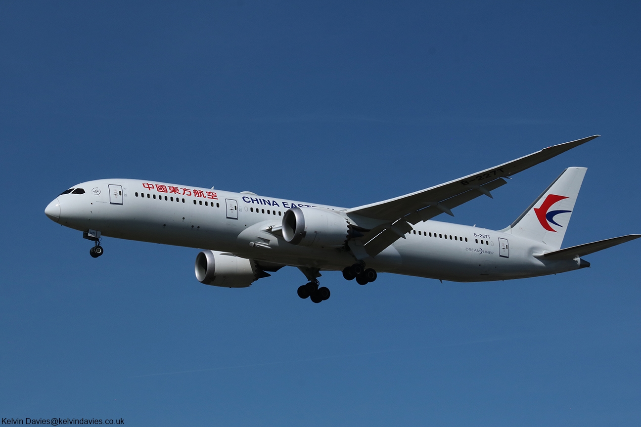 China Eastern 787 B-227T