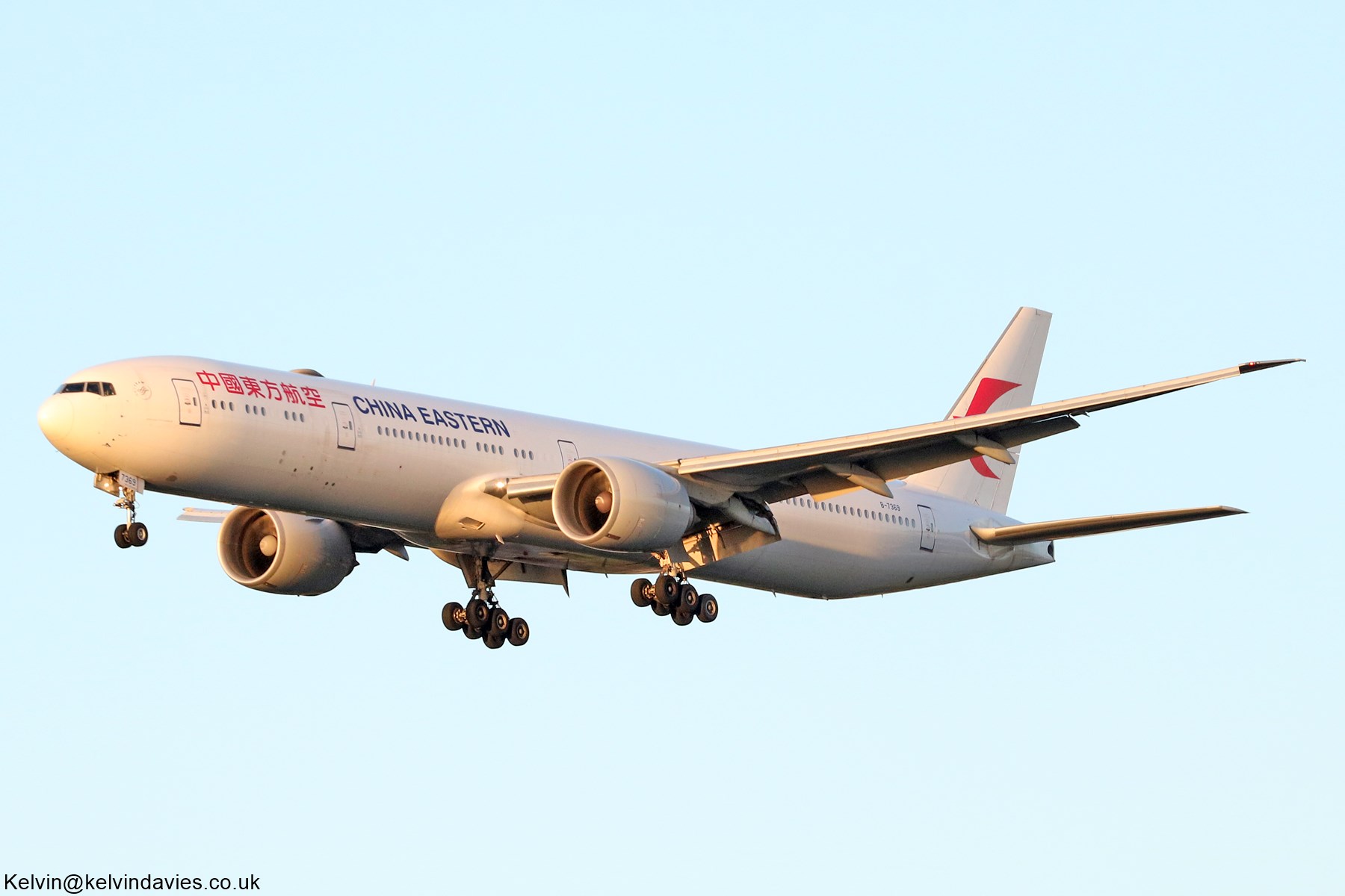 China Eastern Airlines 777 B-7369