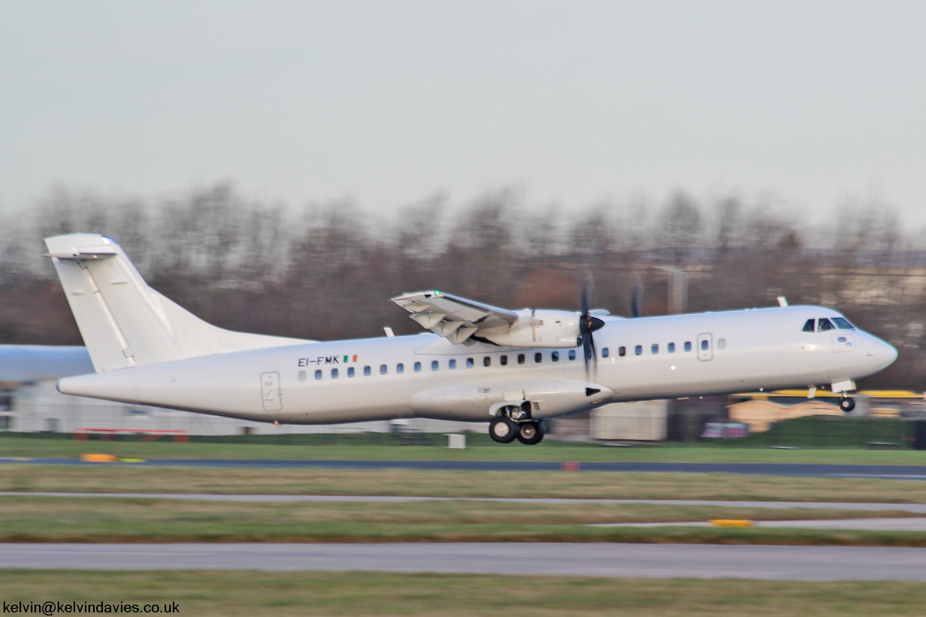 Stobart Air ATR 72 EI-FMK