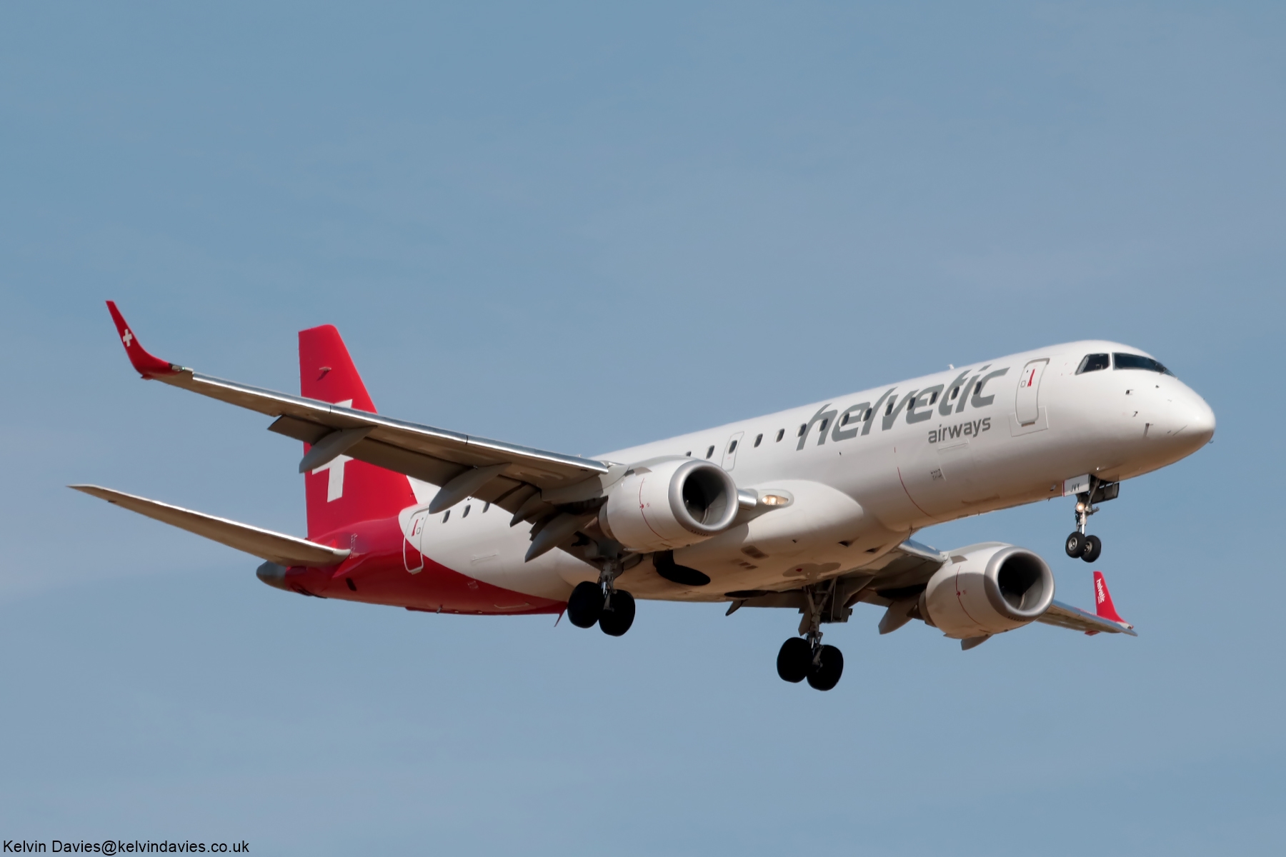Helvetic Airways EMB-190 HB-JVY