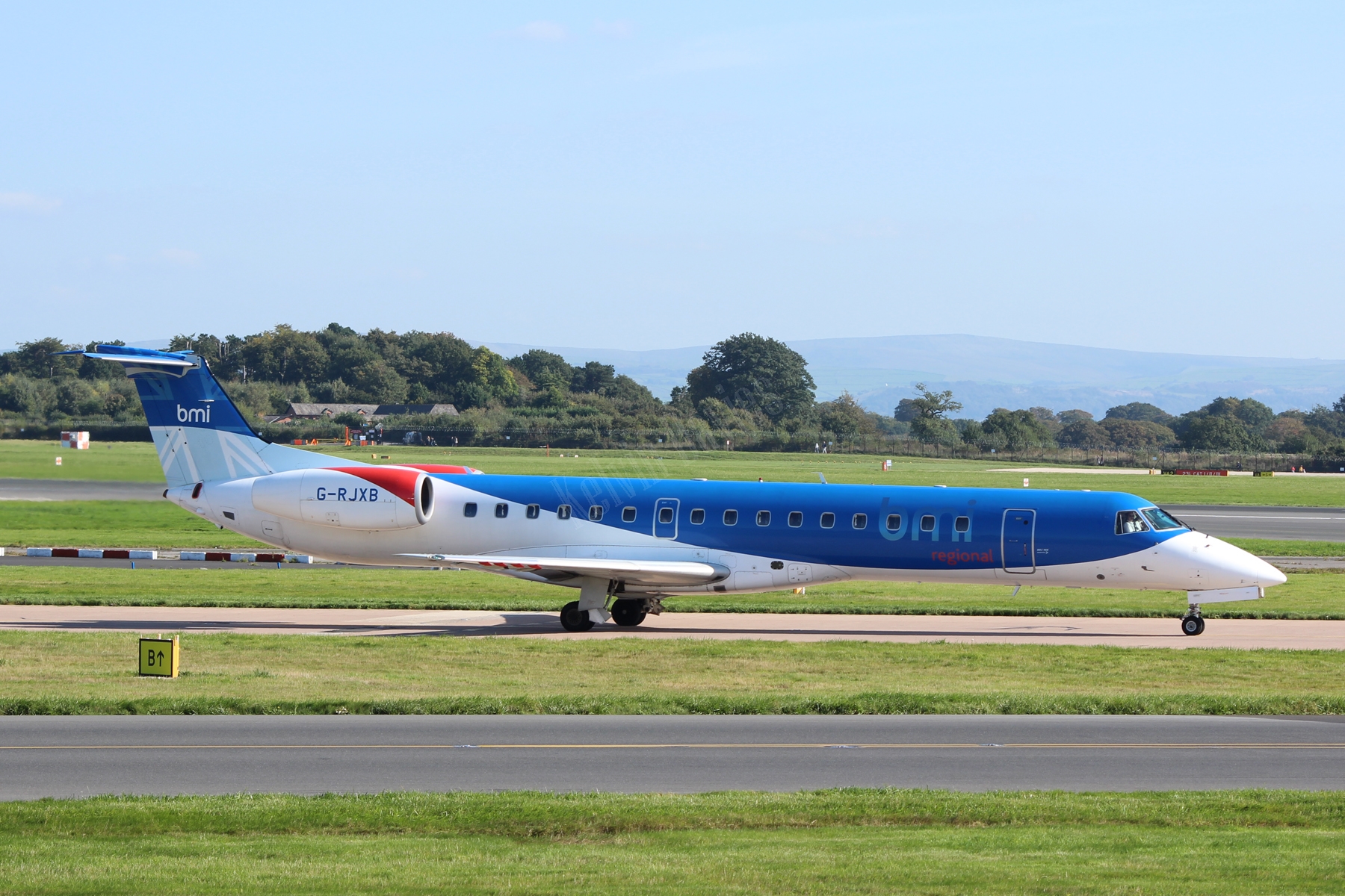 BMI Regional ERJ145 G-RJXB