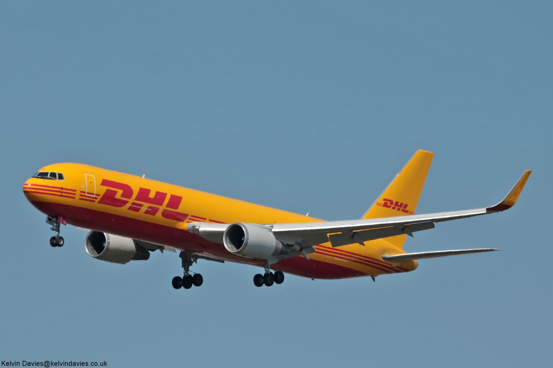 DHL Air 767-300 OE-LYB