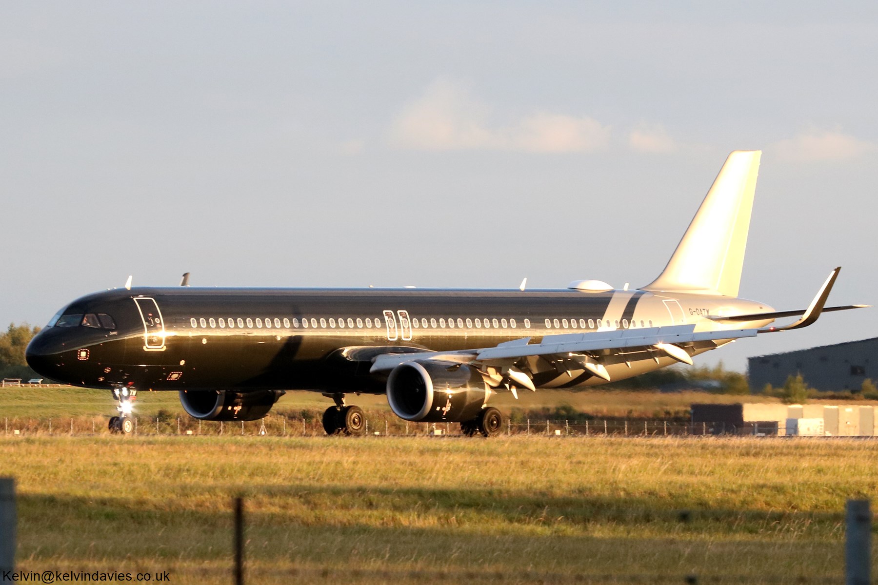 Titan Airways A321 NEO G-OATW