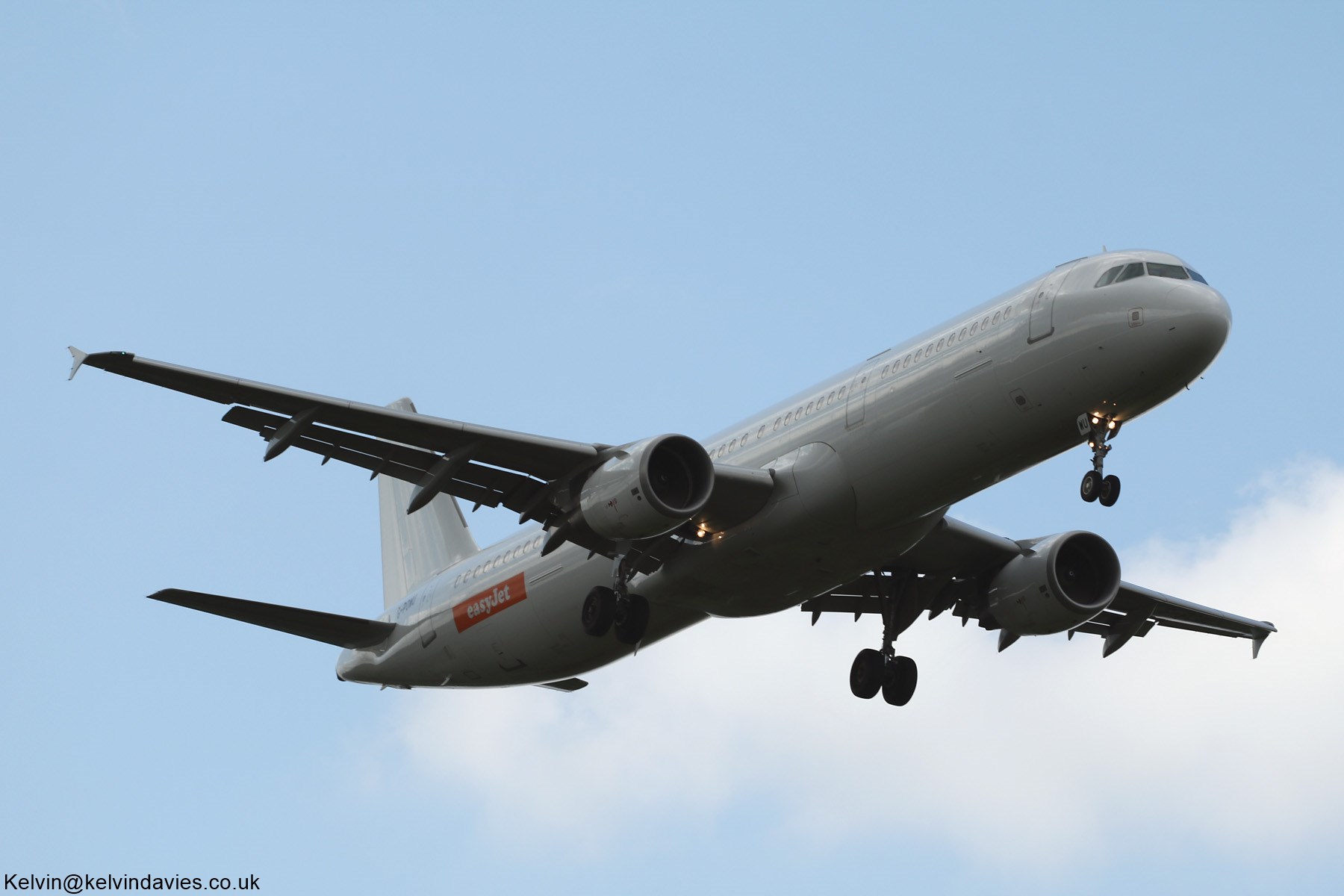 Titan Airways A321 G-POWU