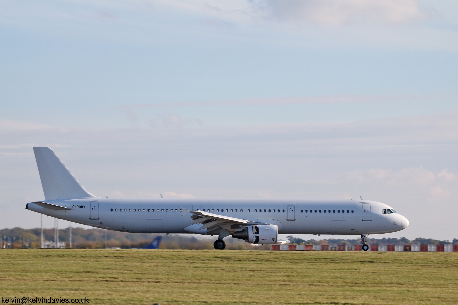 Titan Airways A321 G-POWV
