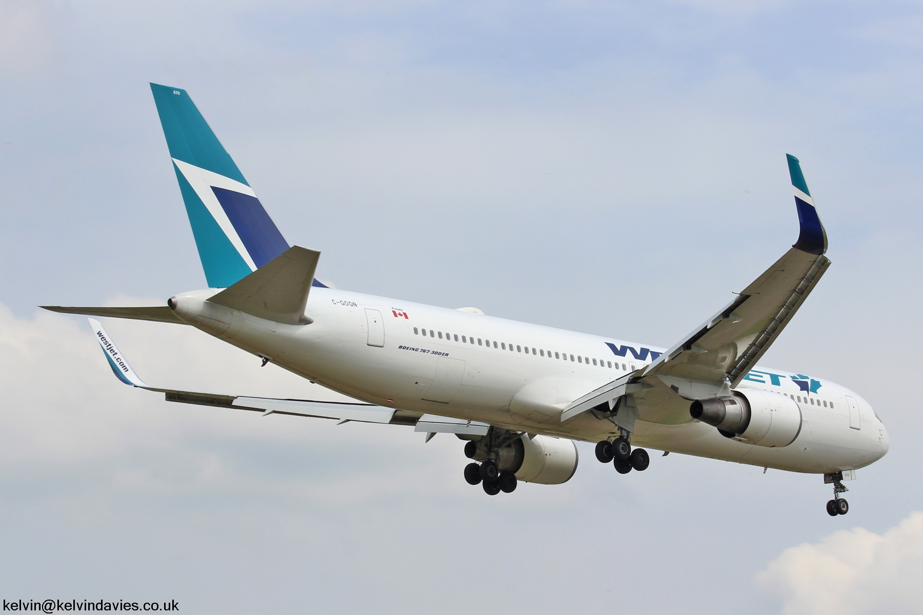 Westjet 767 C-GOGN