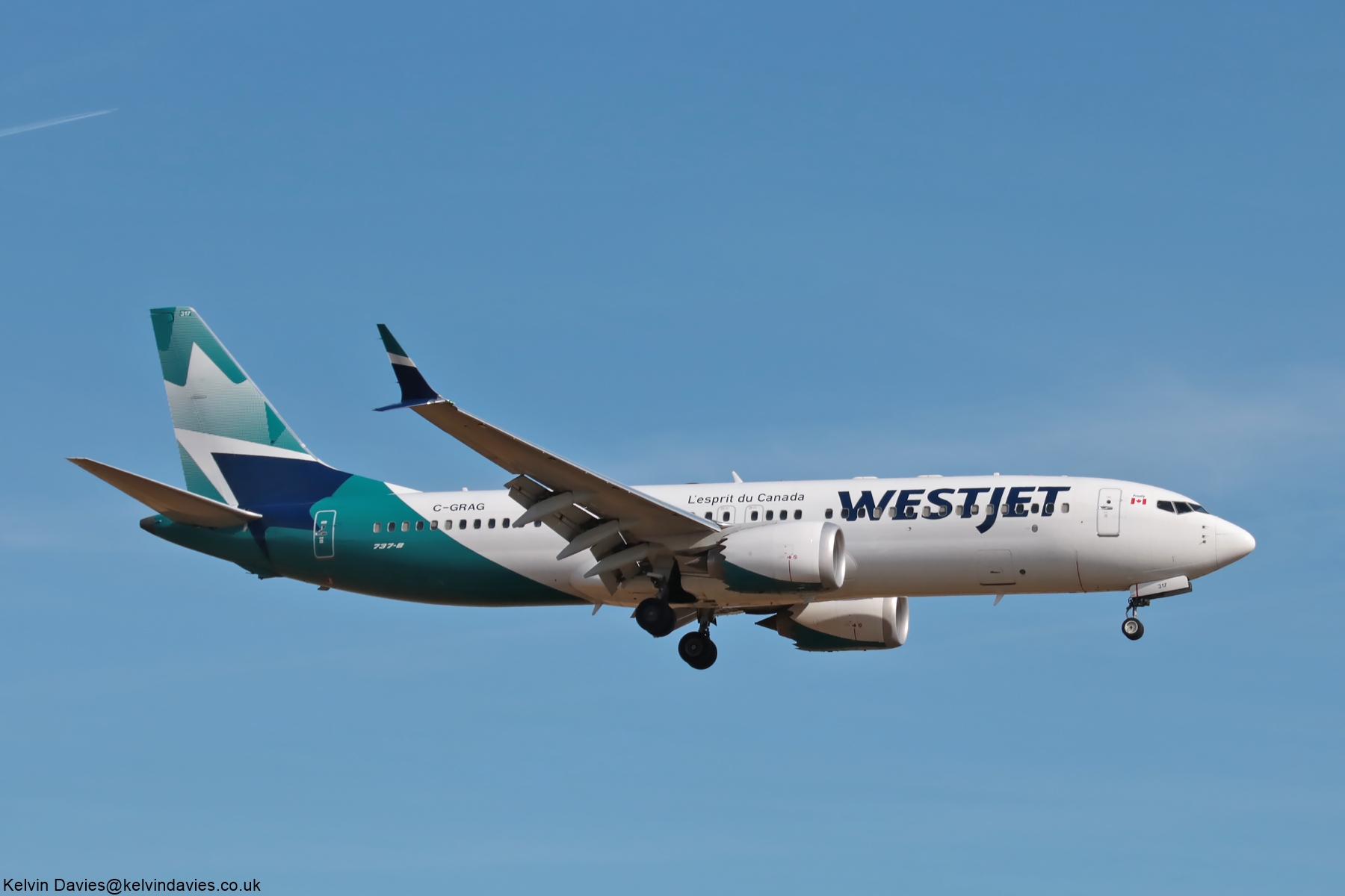 Westjet 737MAX-8 C-GRAG