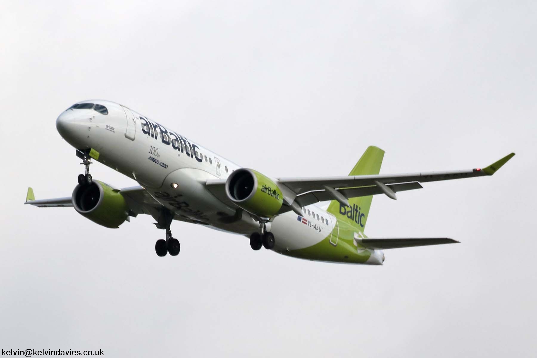 Air Baltic A220 YL-AAU