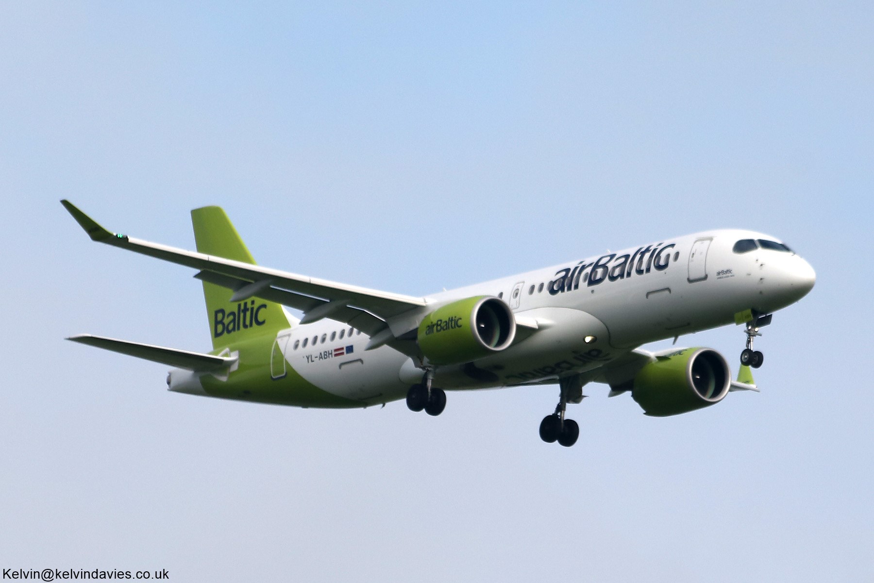 Air Baltic A220 YL-ABH