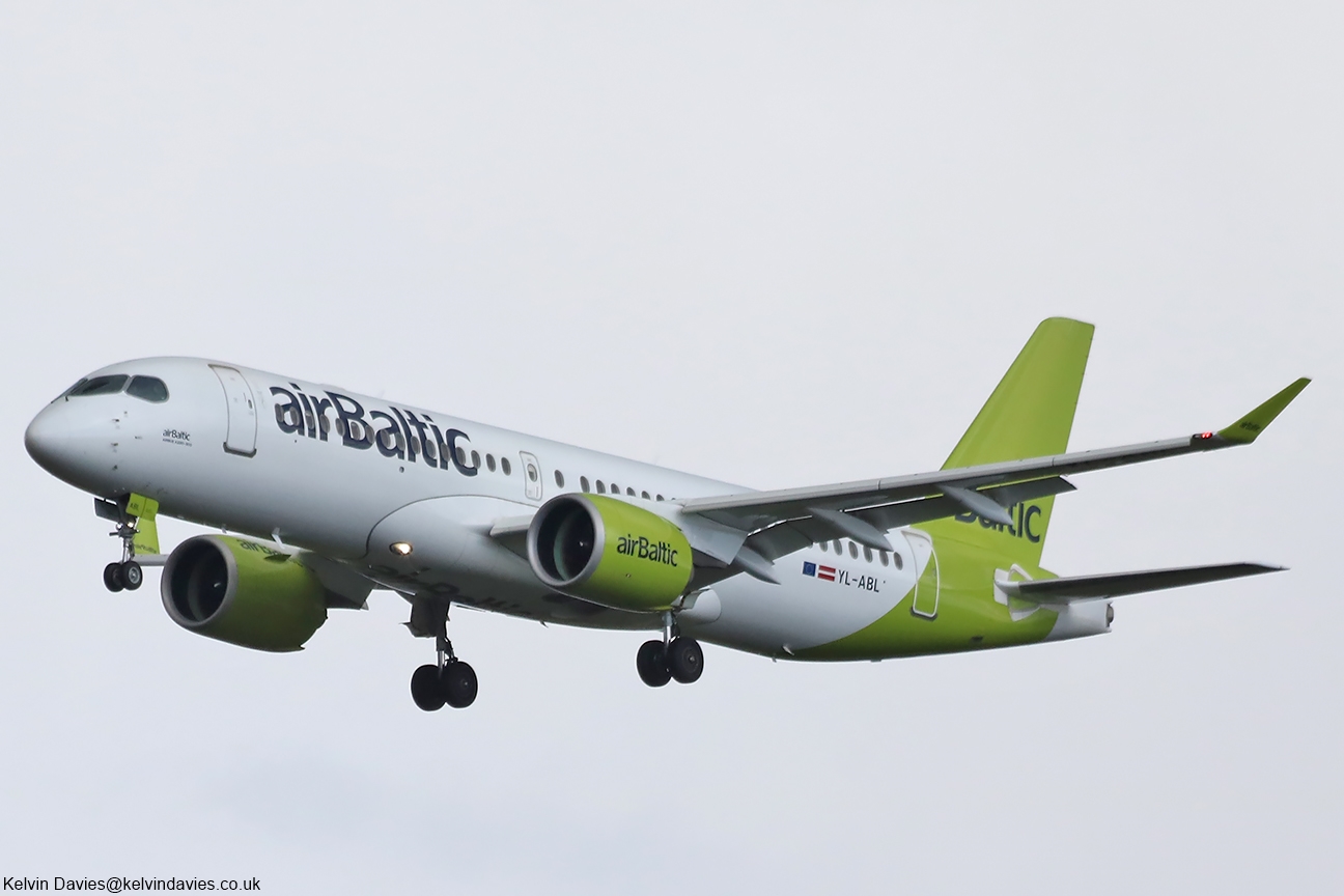 Air Baltic A220 YL-ABL