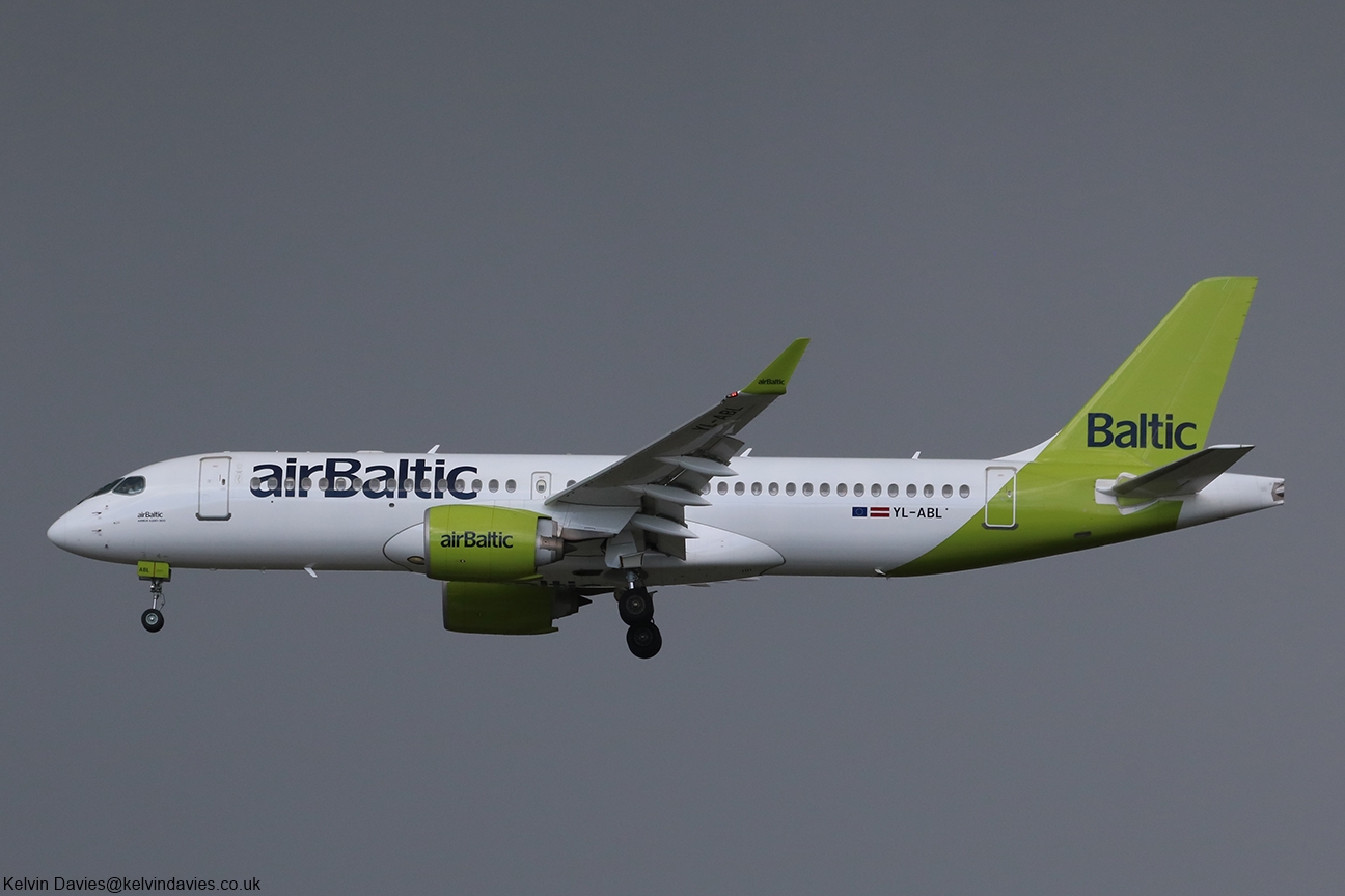 Air Baltic A220 YL-ABL