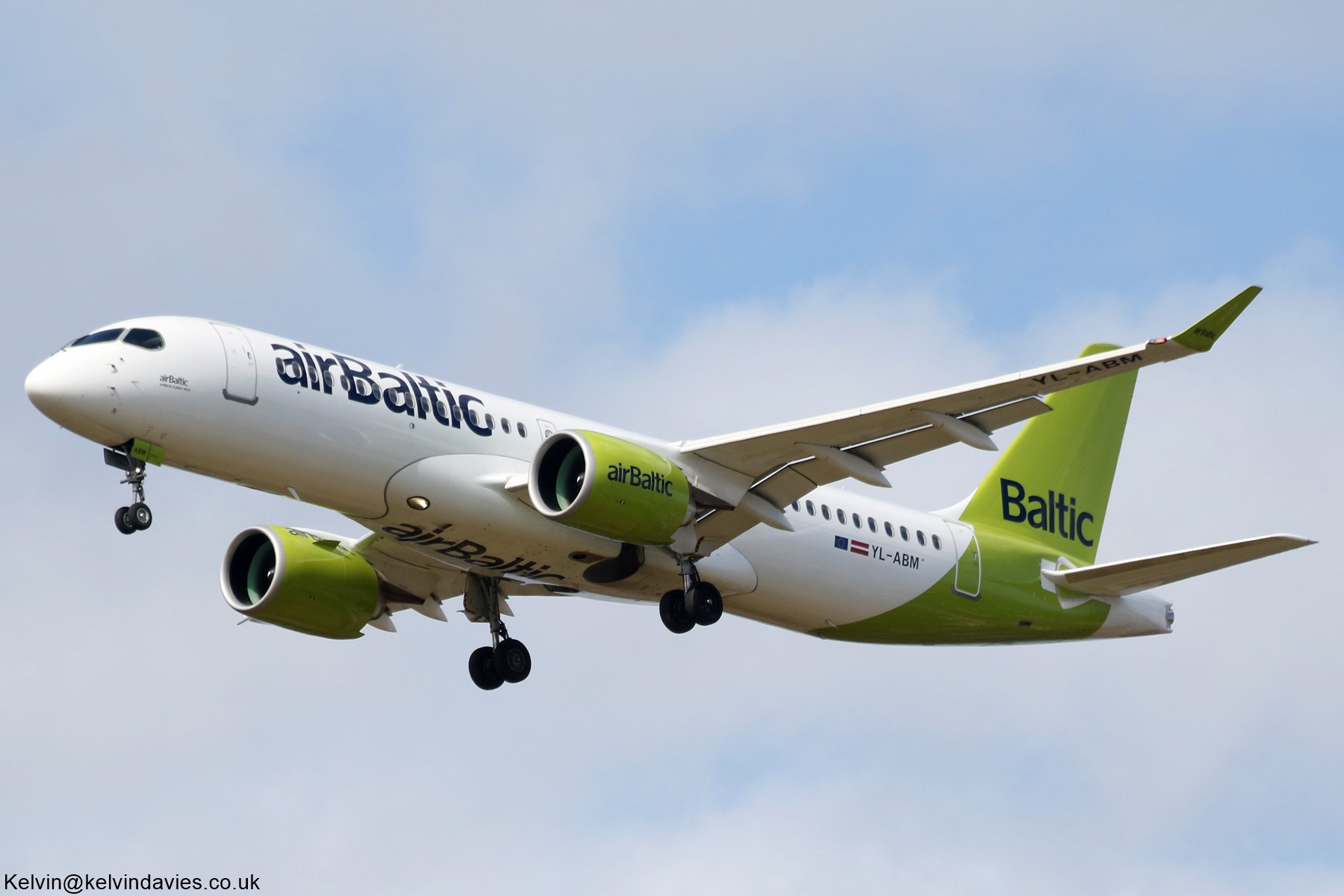 Air Baltic A220 YL-ABM