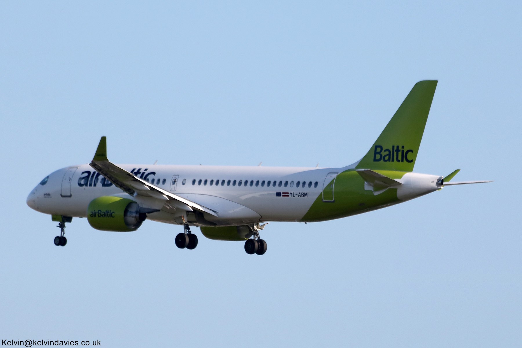 Air Baltic A220 YL-ABM