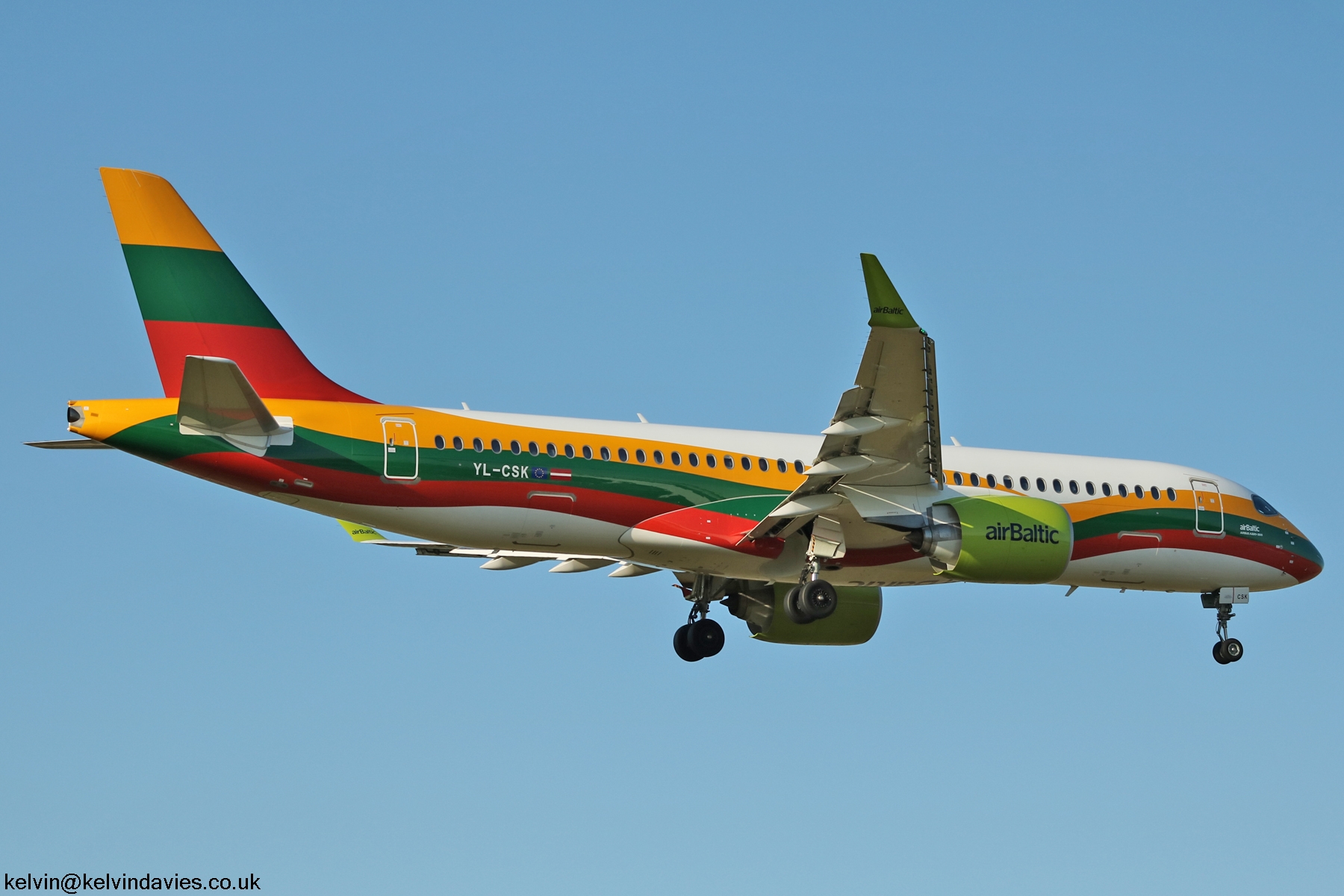 Air Baltic A220 YL-CSK