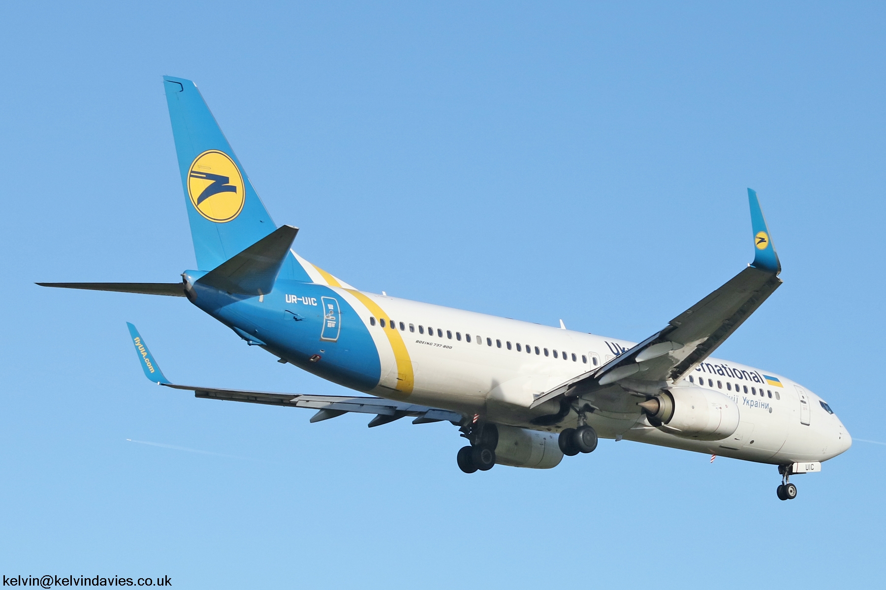 Ukraine International 737 UR-UIC