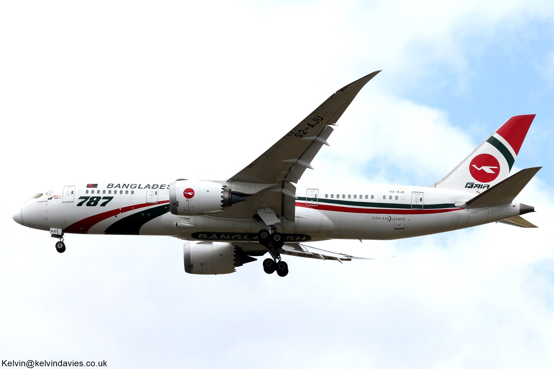Biman Bangladesh Airlines 787 S2-AJU