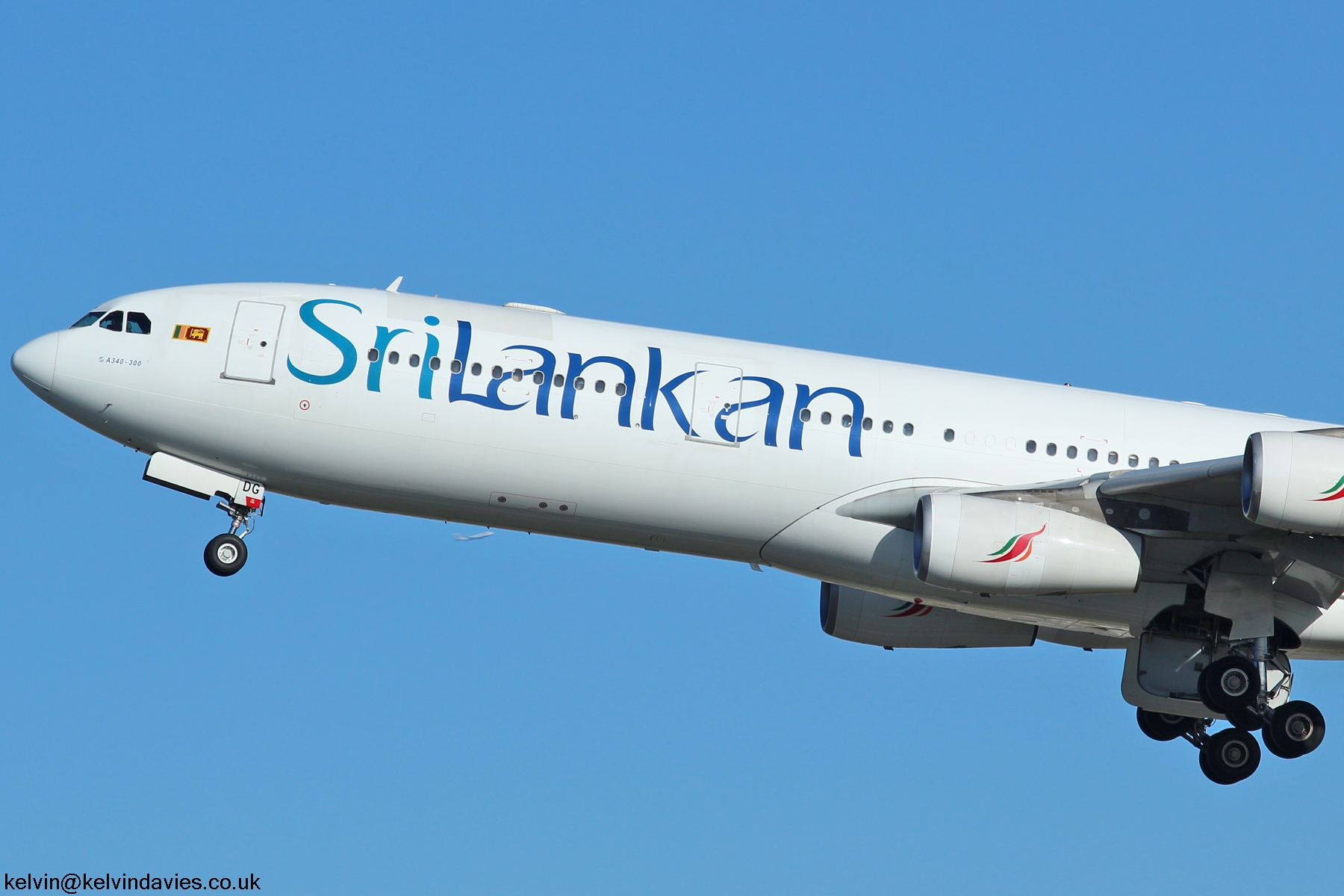 SriLankan Airlines A340 4R-ADG