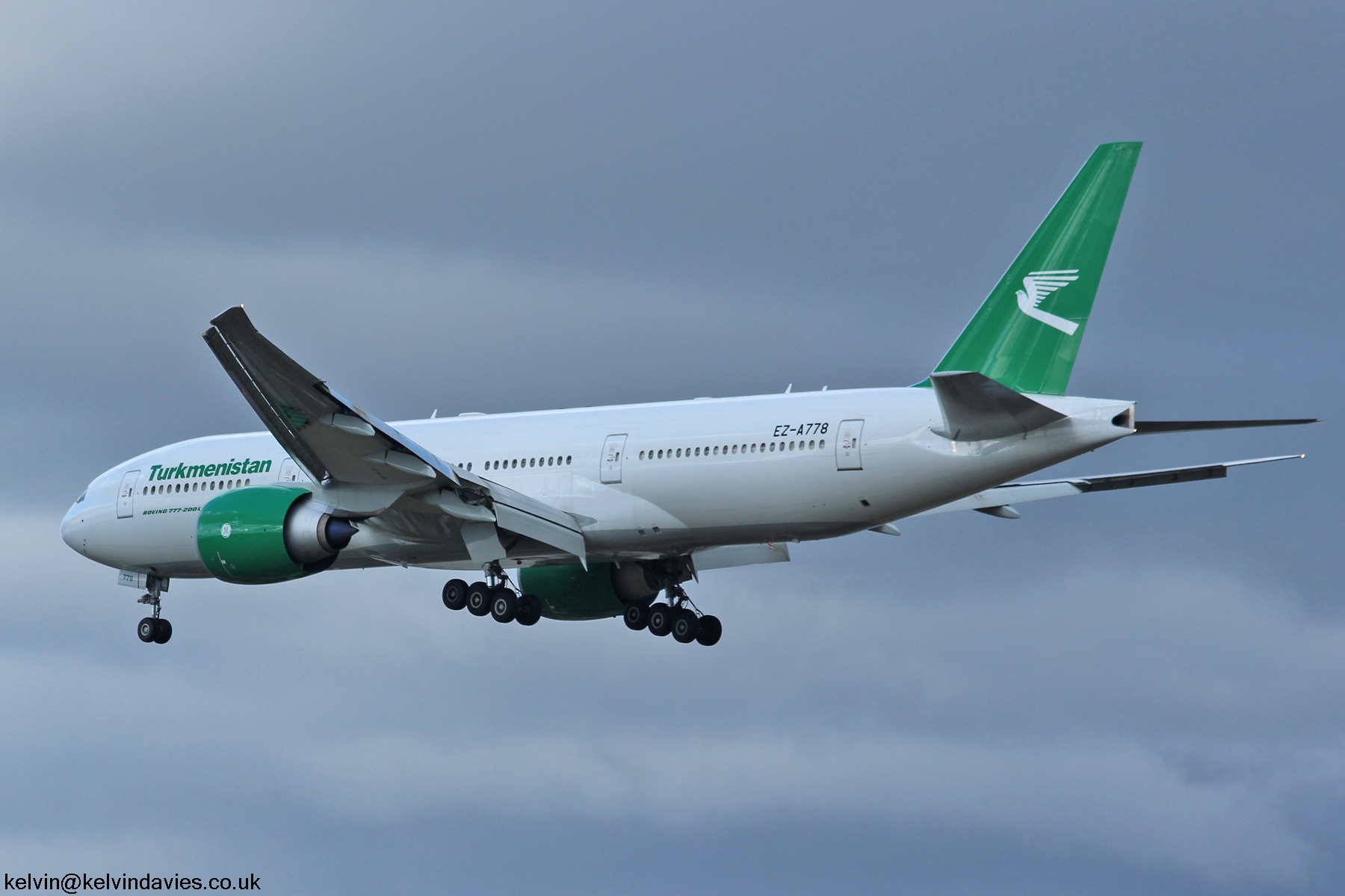 Turkmenistan Airlines 777 EZ-A778