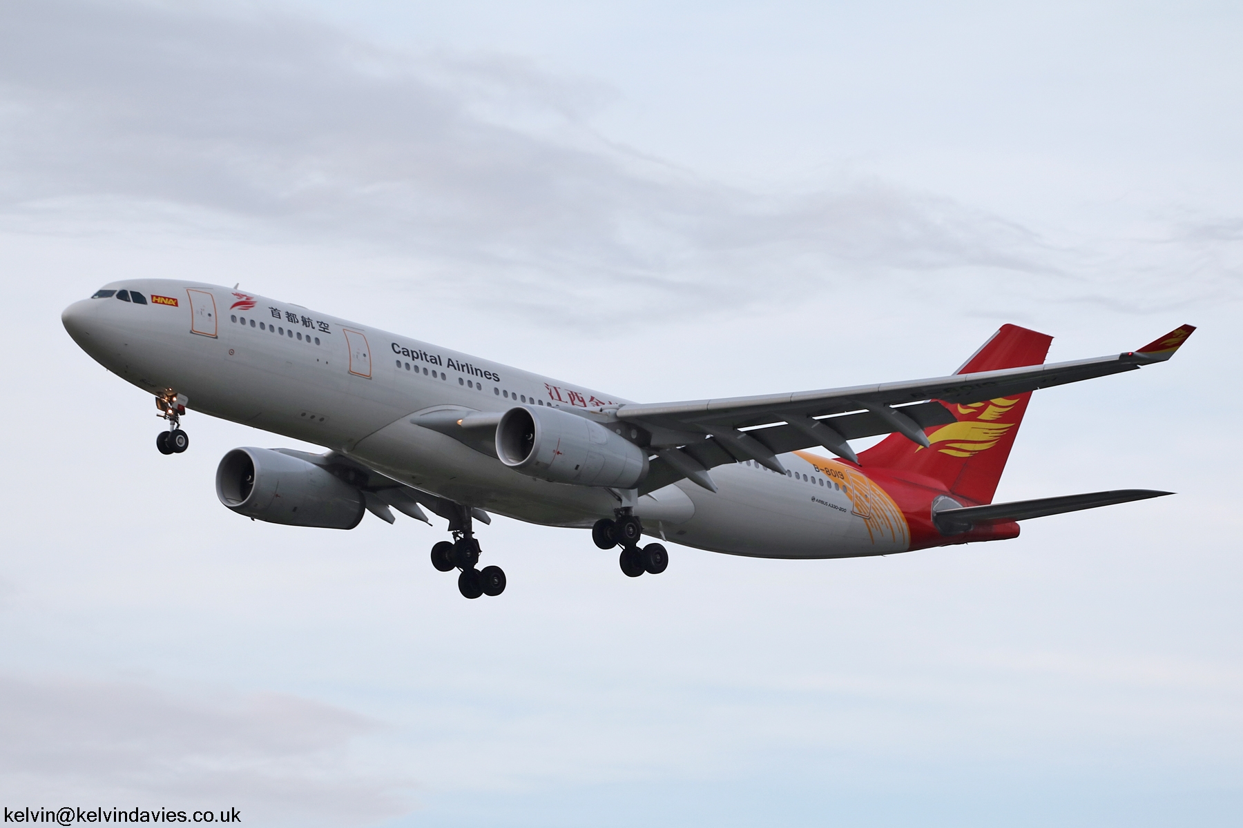 Capital Airlines A330 B-8019