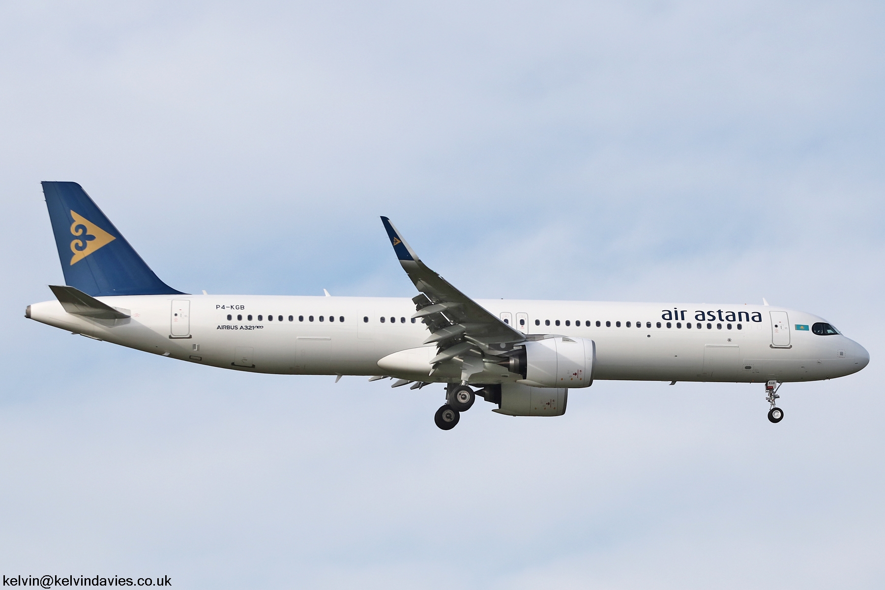 Air Astana A321 P4-KGB