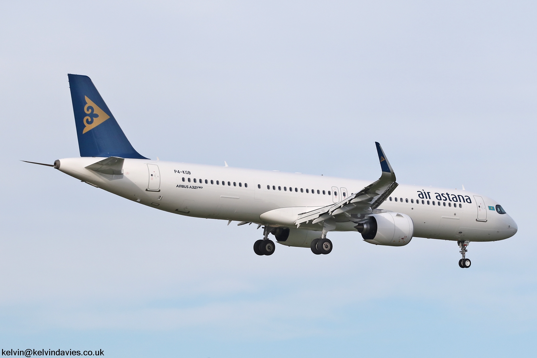 Air Astana A321 P4-KGB