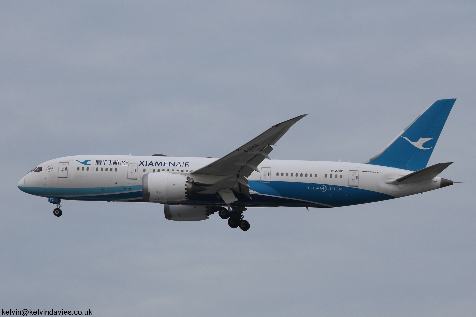 XiamenAir 787 B-2762