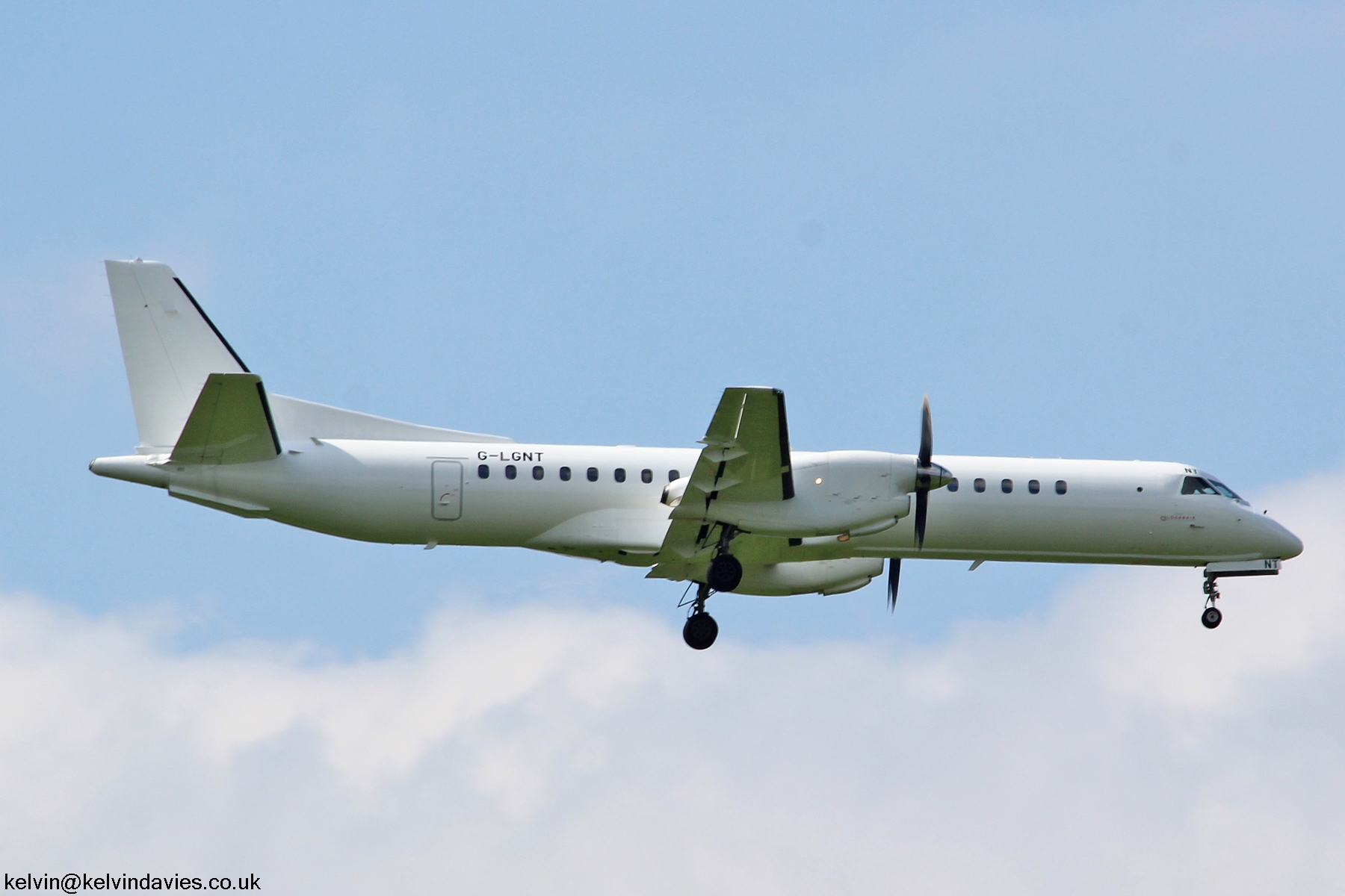 Loganair Saab 2000 G-LGNT