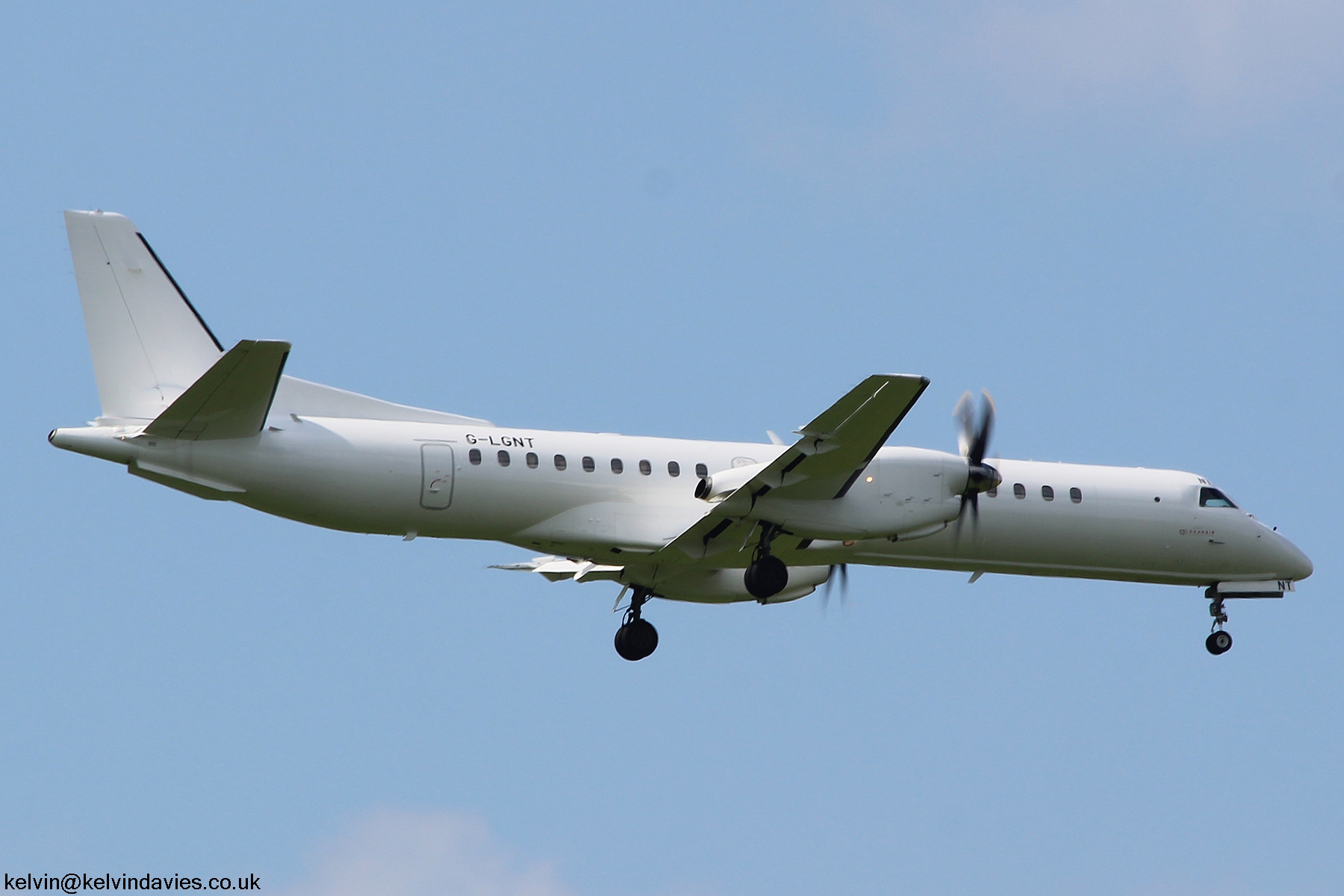 Loganair Saab 2000 G-LGNT