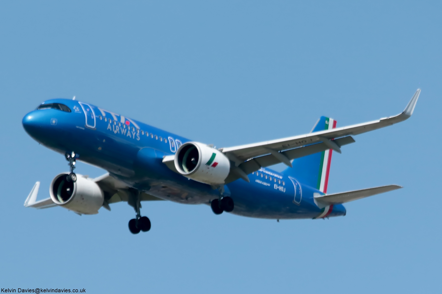 Italia Trasporto Aereo A320-NEO EI-HOJ