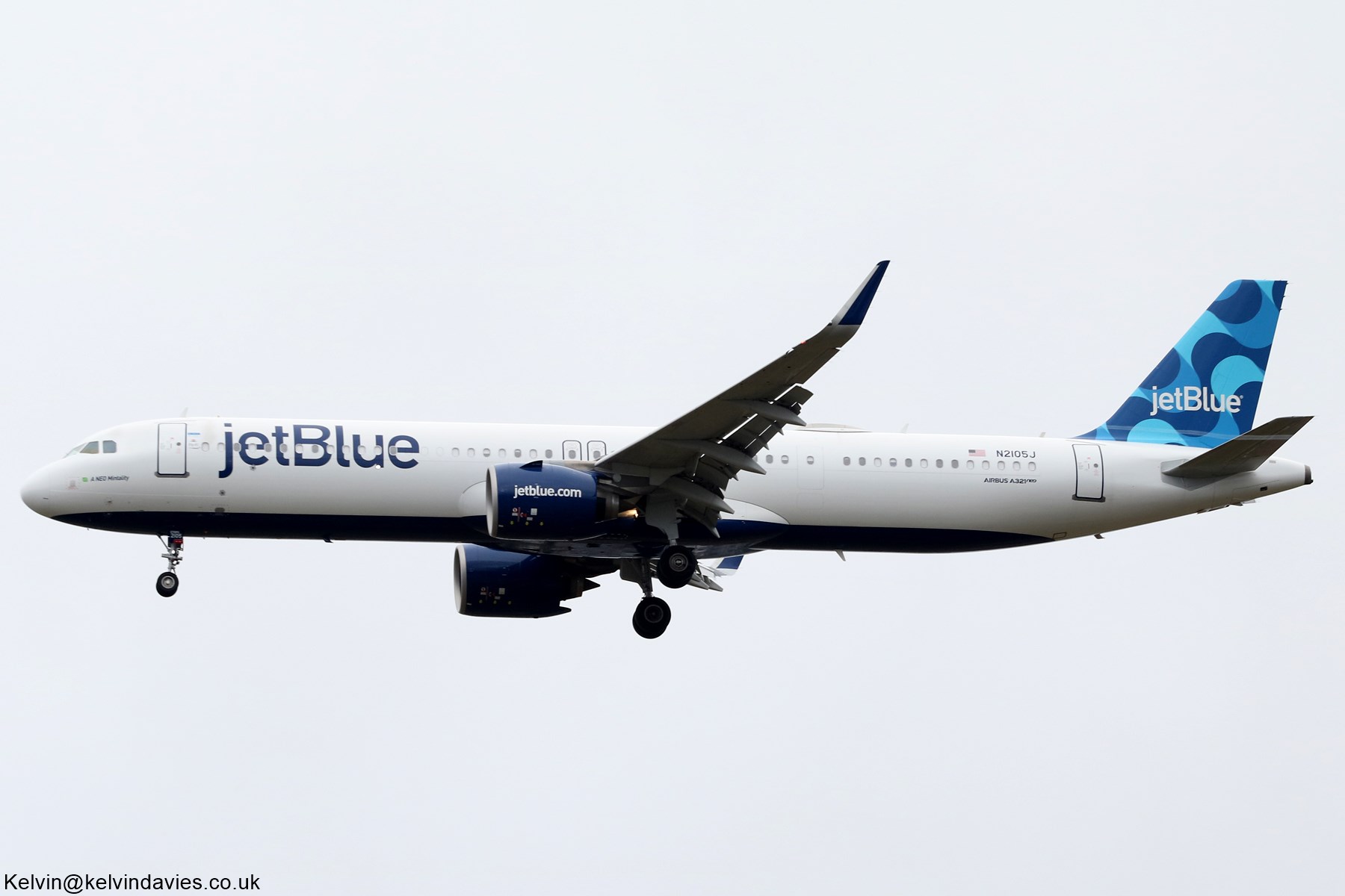 jetBlue A321 NEO N2105J