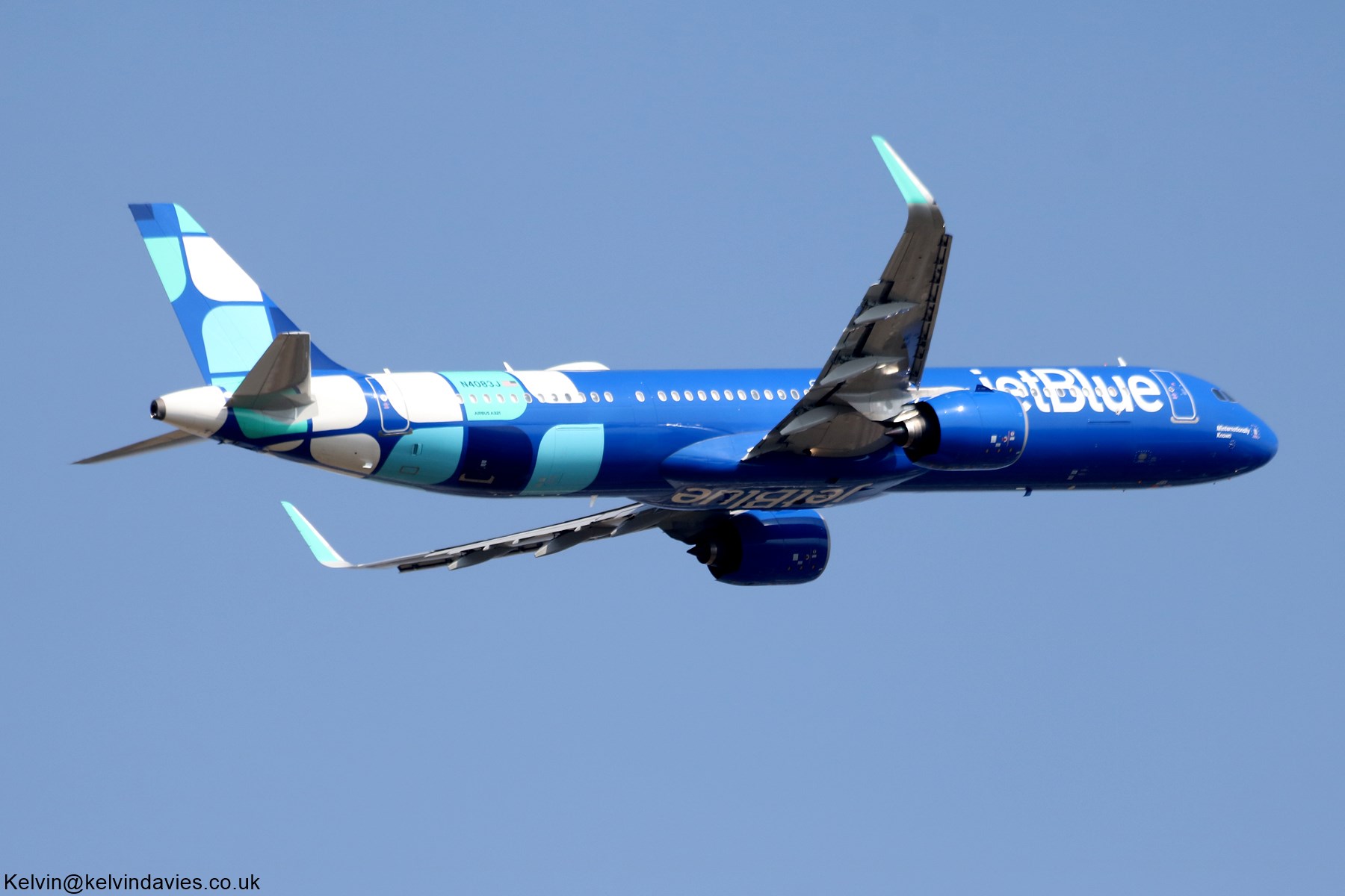jetBlue Airways A321-NEO N4083J