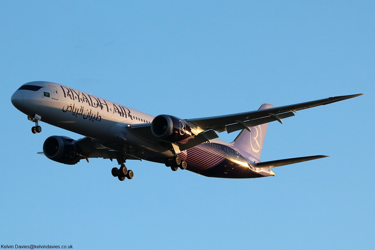 Riyadh Air 787 HZ-RXX