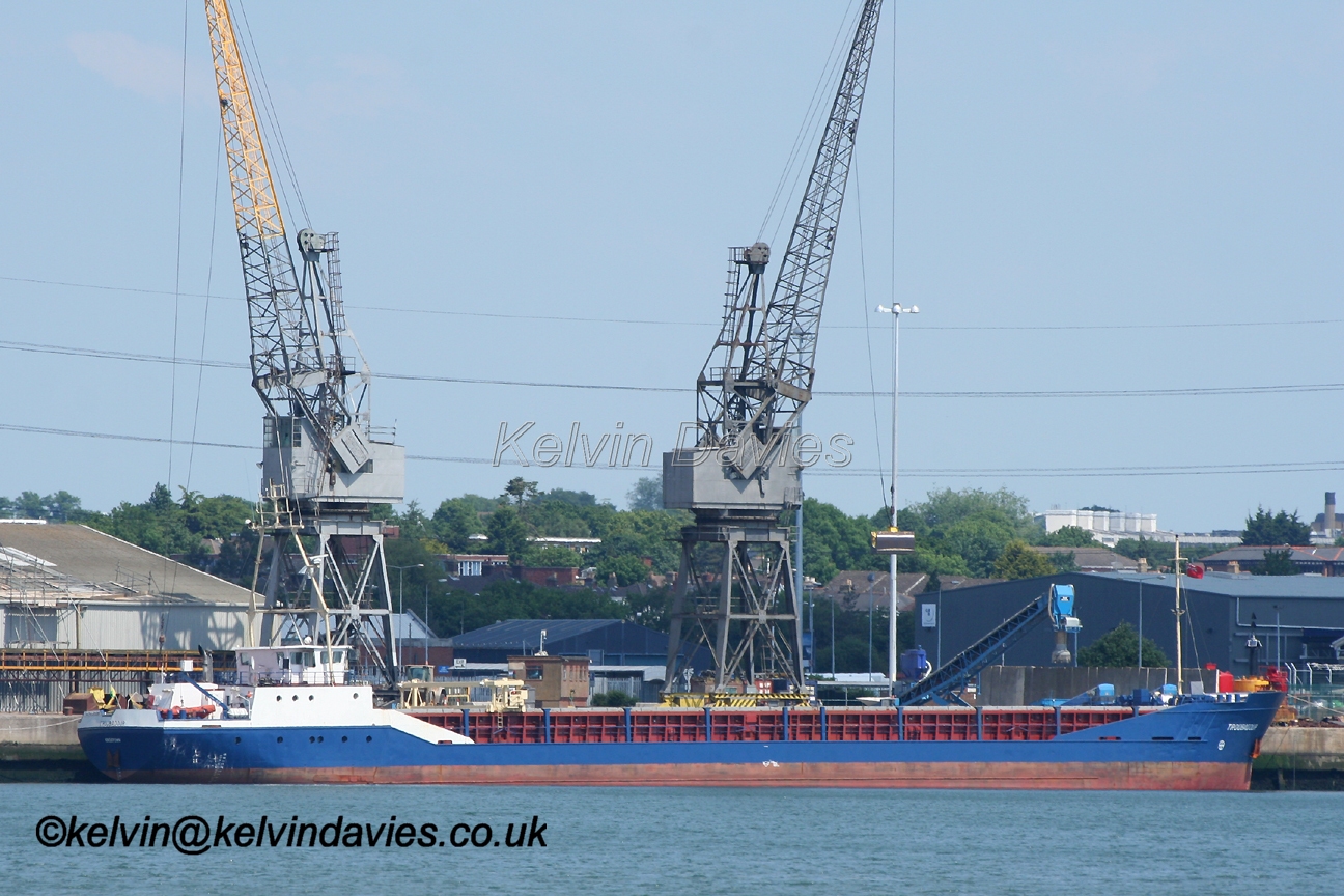 Ship Photos, Container ships, tankers, cruise ships, bulkers, tugs etc