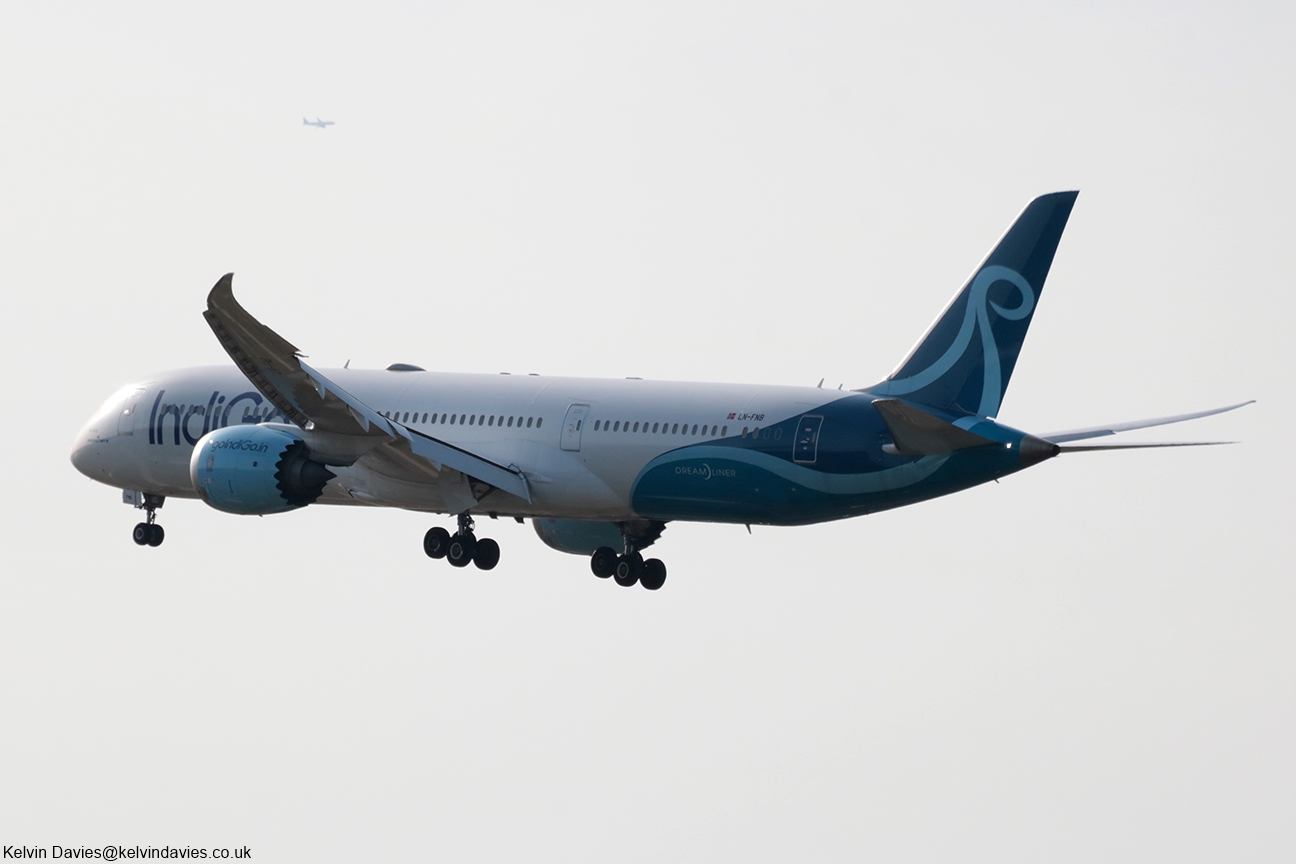 Indigo 787 LN-FNB