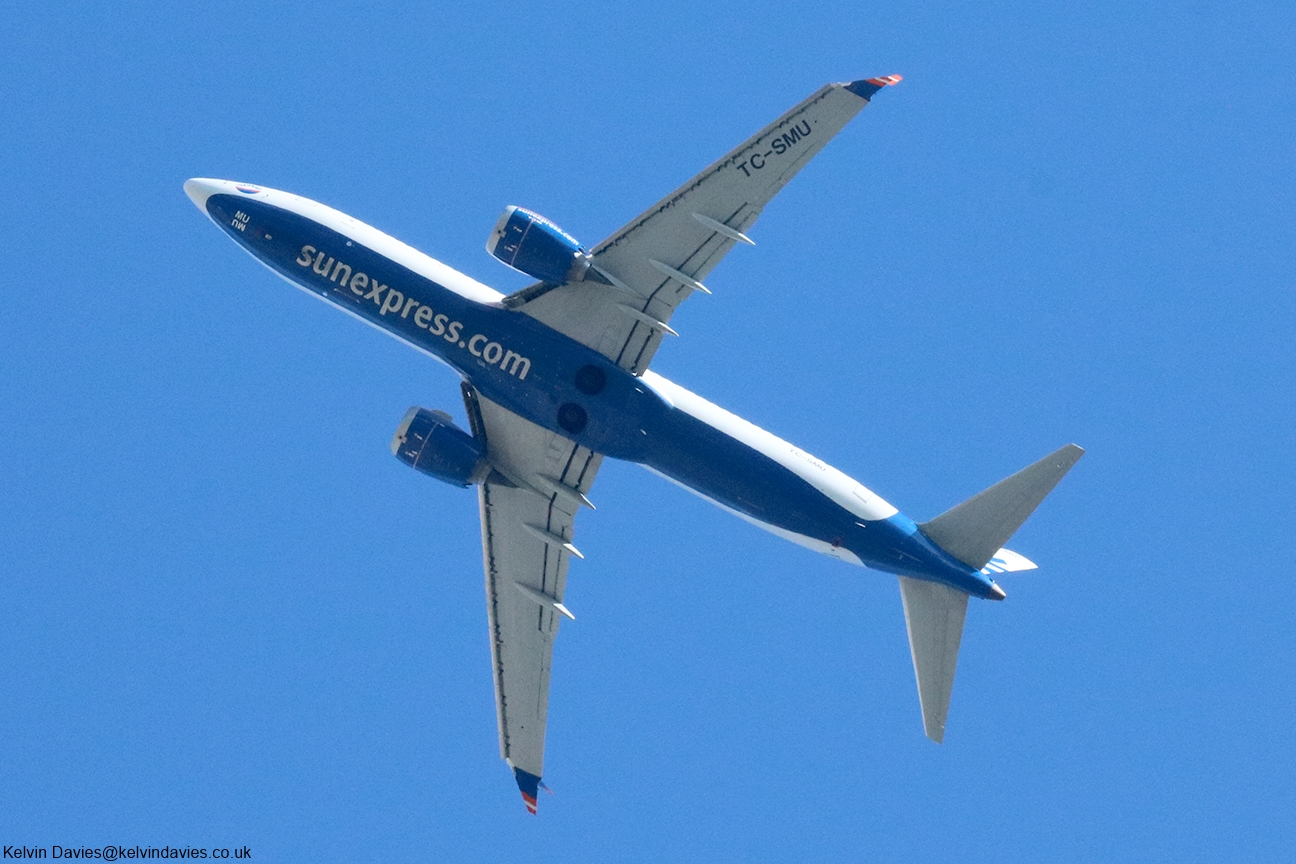 Sun Express 737MAX TC-SMU