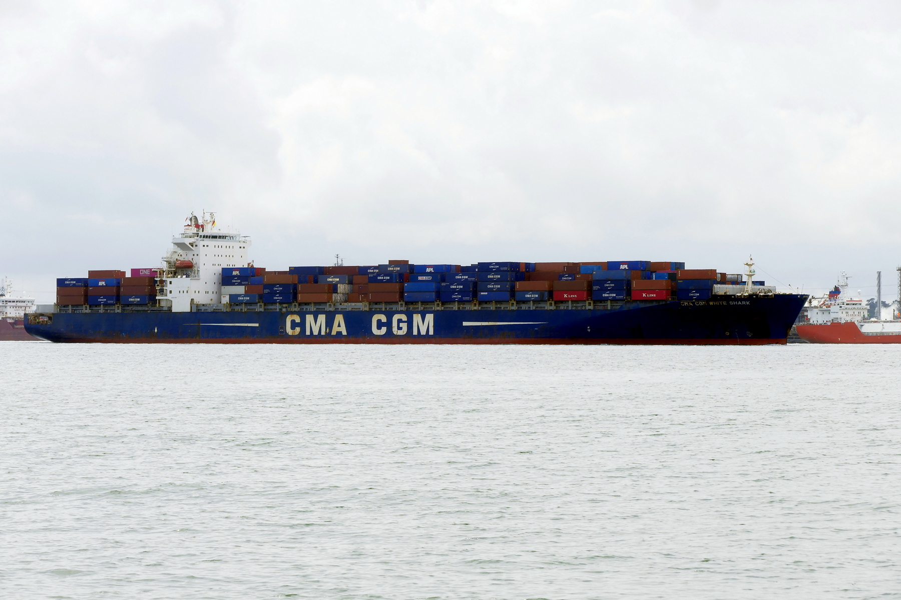 CMA CGM WHITE SHARK