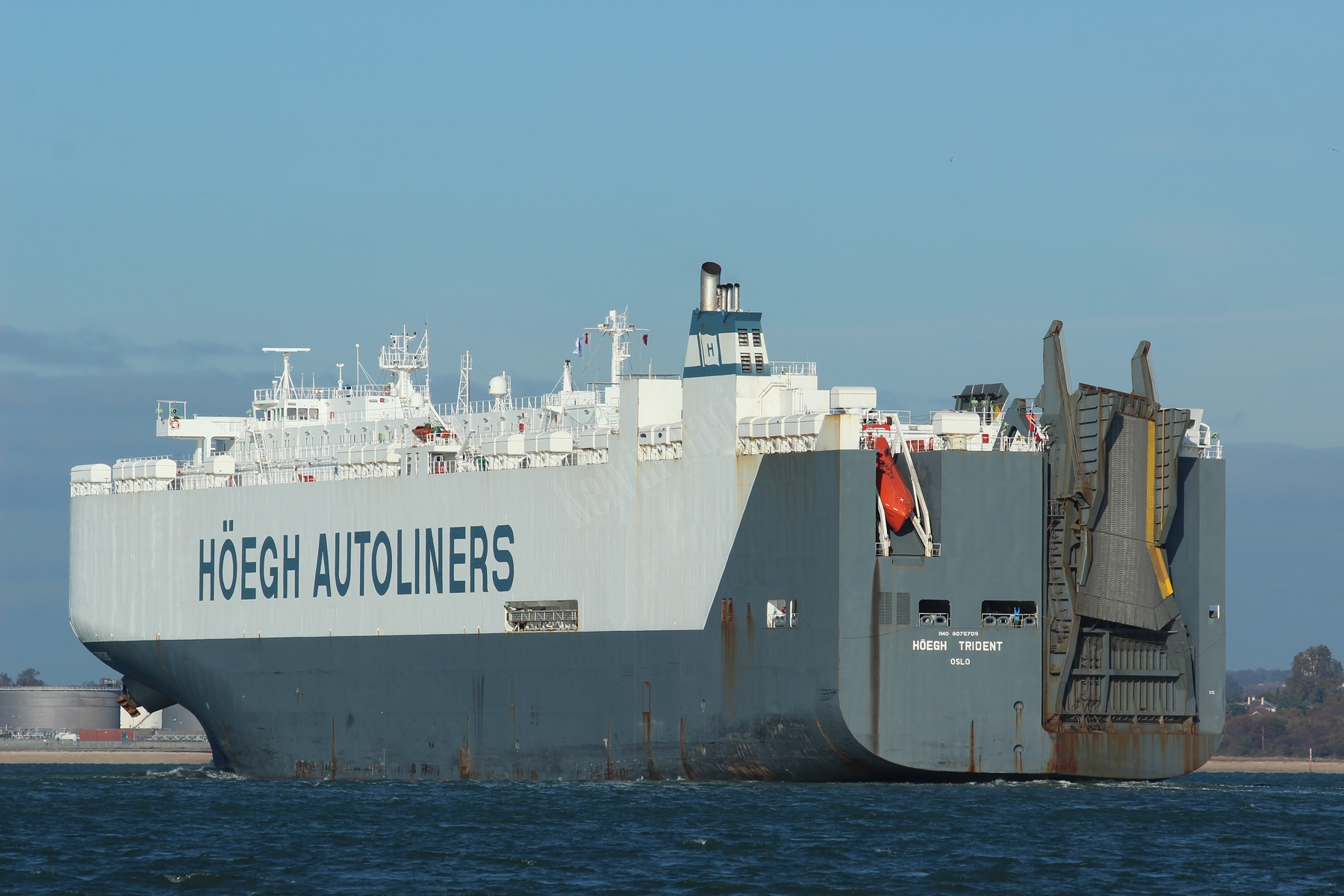 Hoegh Trident