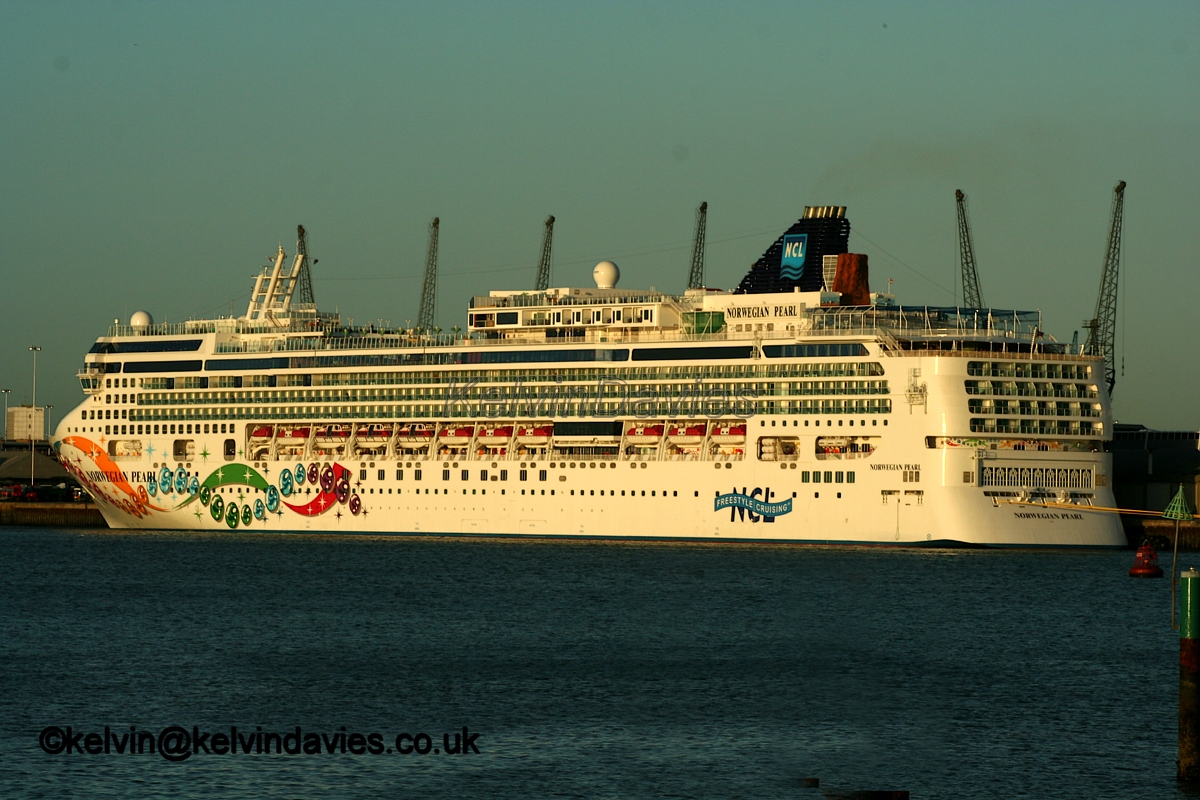 Norwegian Pearl
