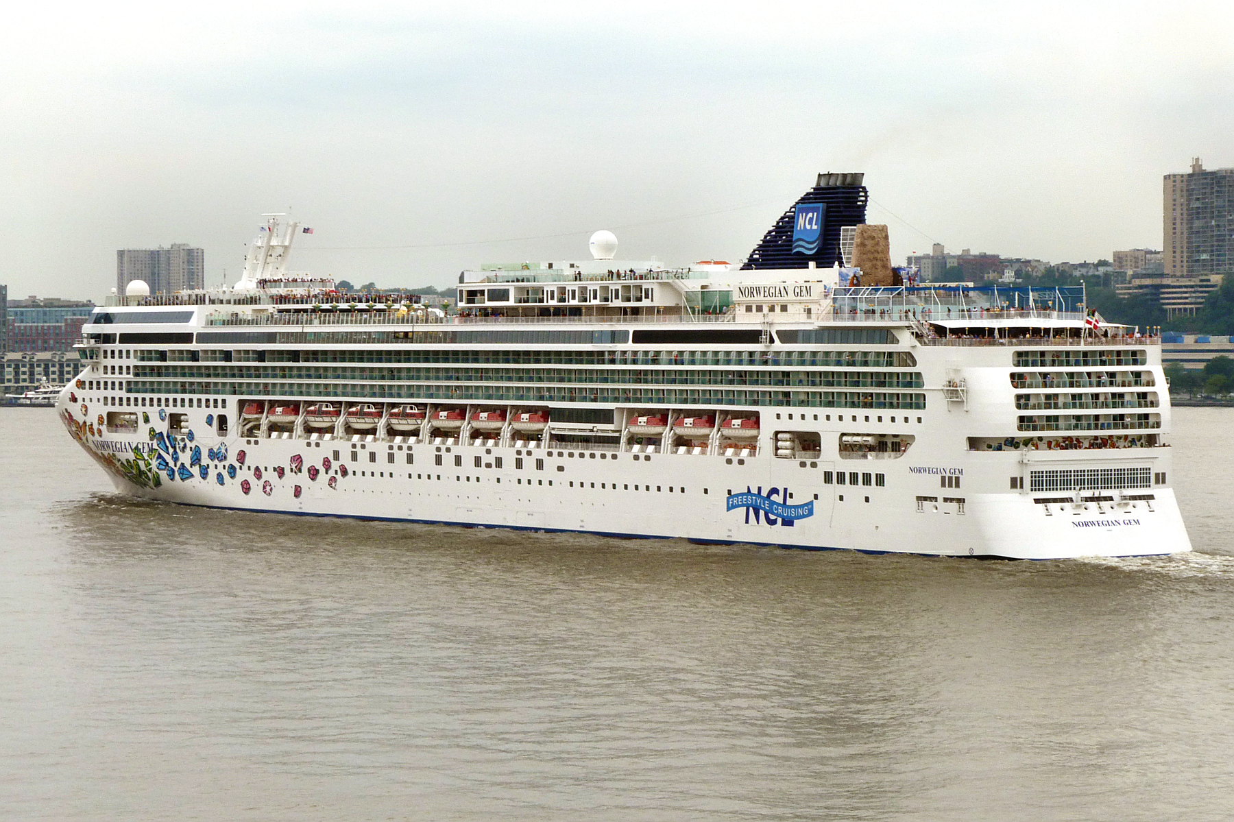 NORWEGIAN GEM
