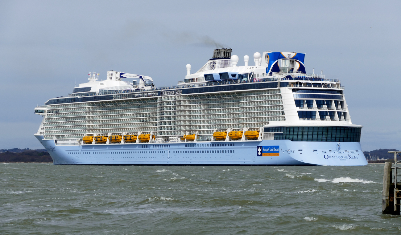 OVATION OF THE SEAS