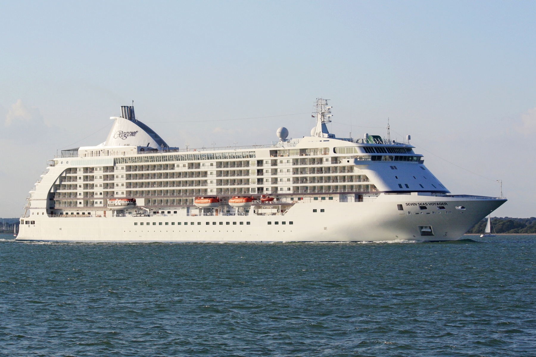SEVEN SEAS VOYAGER