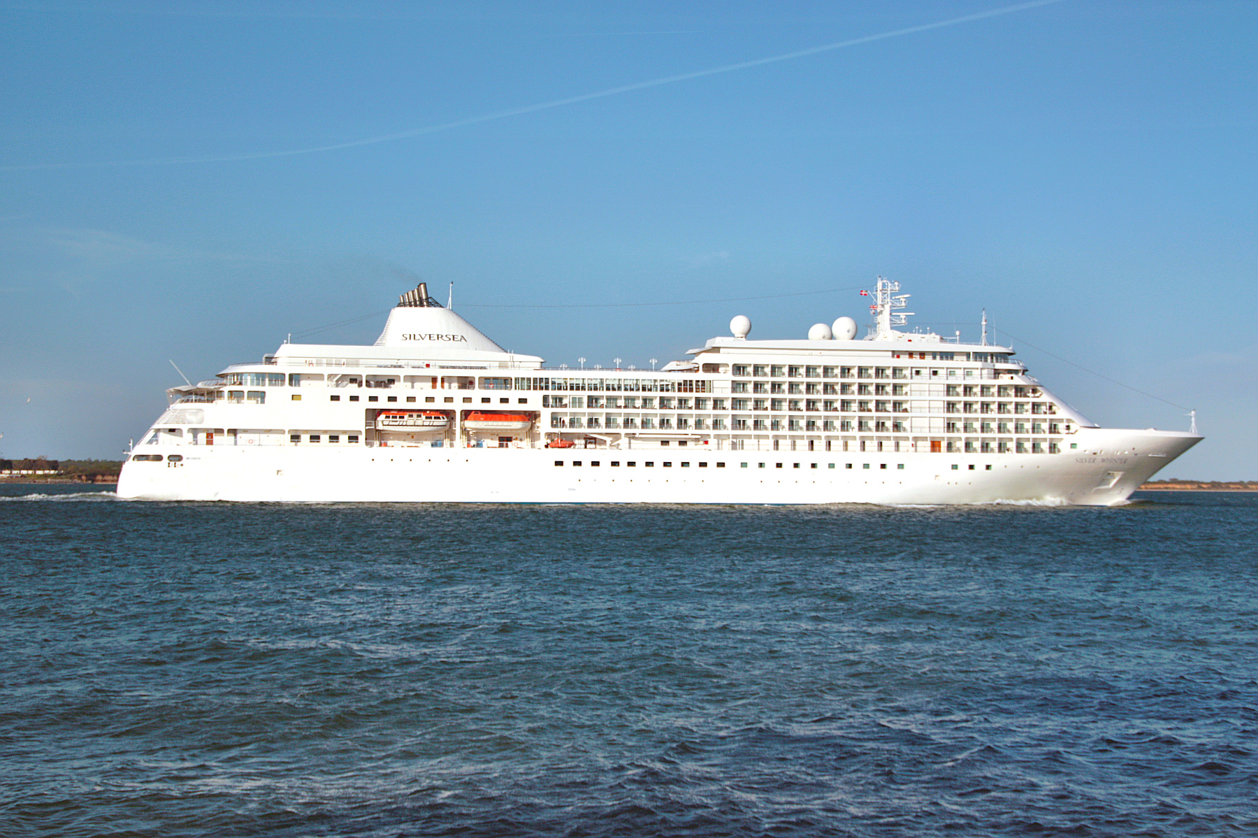 SILVER WHISPER