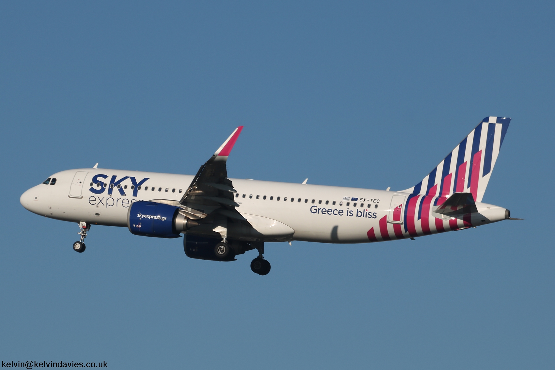Sky Express A320 NEO SX-TEC
