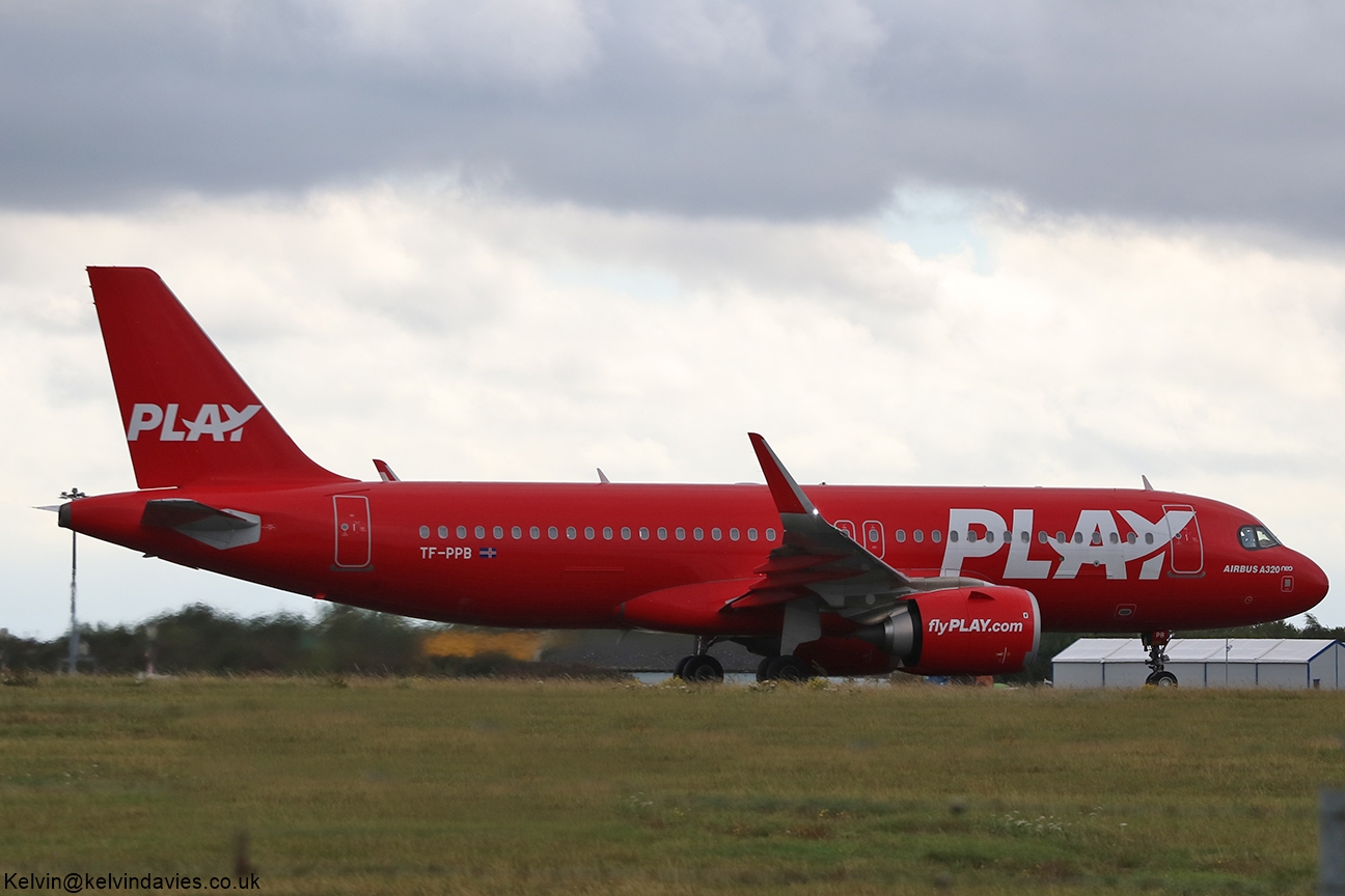 Play A320 TF-PPB